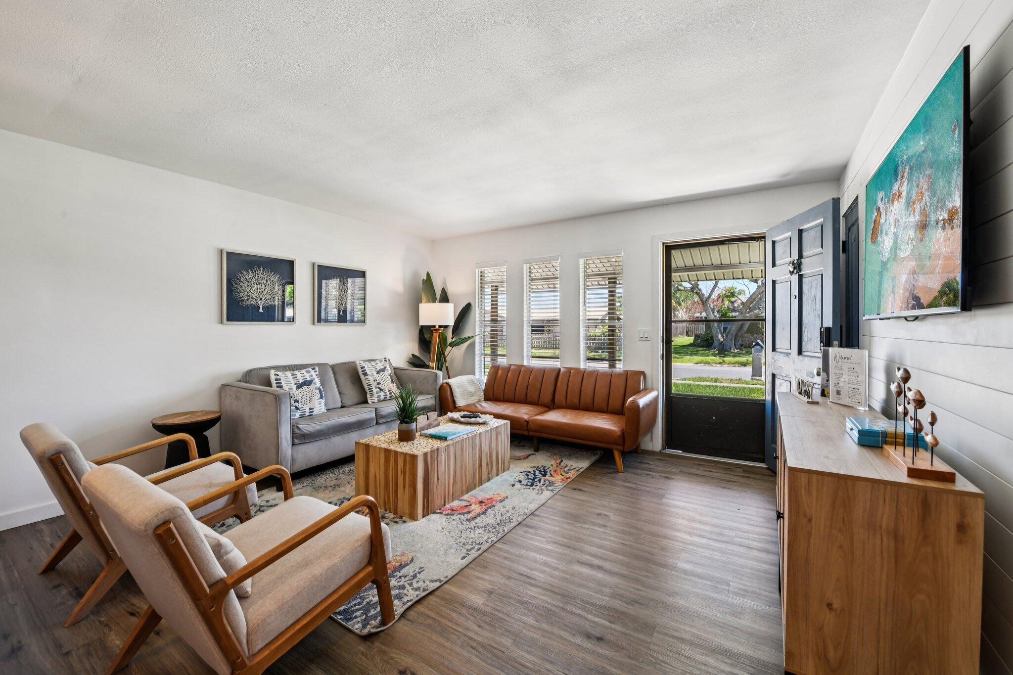 CARLTON GROVES SOUTH UNIT 1 - Residential Lease
