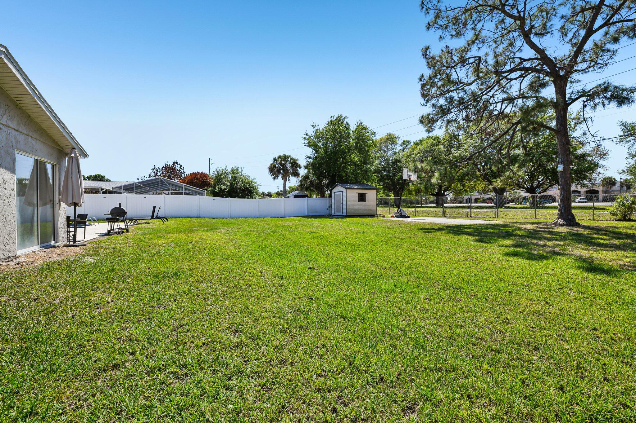 CARLTON GROVES SOUTH UNIT 1 - Residential Lease