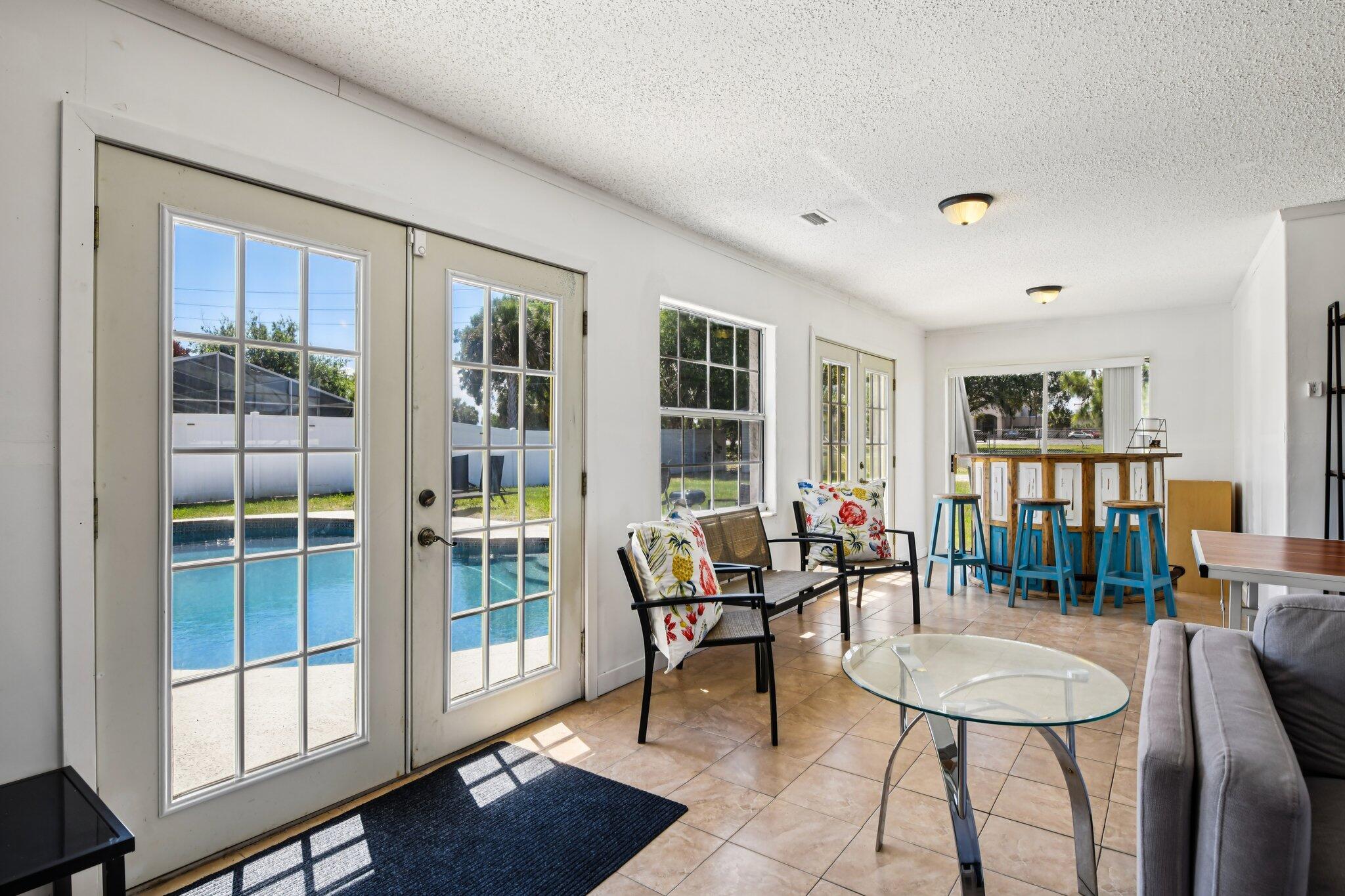 CARLTON GROVES SOUTH UNIT 1 - Residential Lease