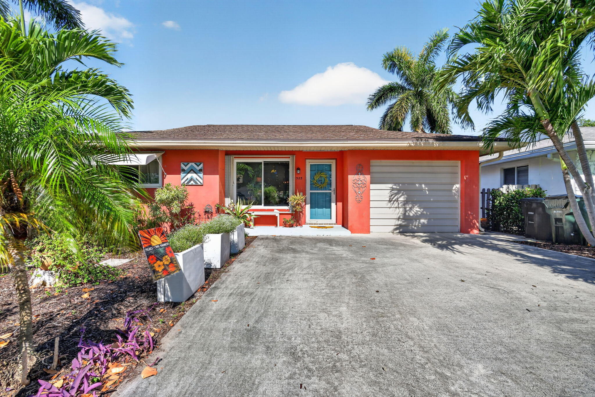 NORTH LAKE WORTH - Residential