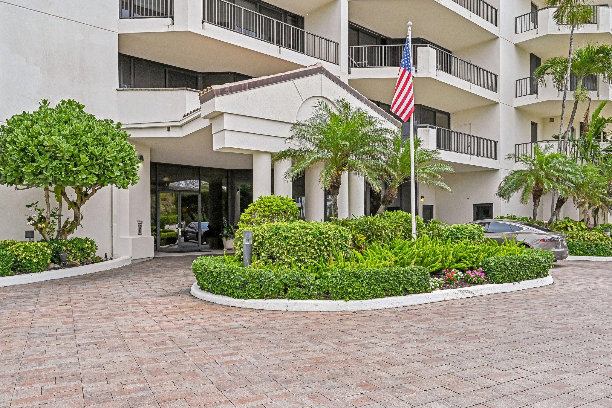 WATERFRONT ON THE OCEAN AT JUNO BEACH CO - Residential