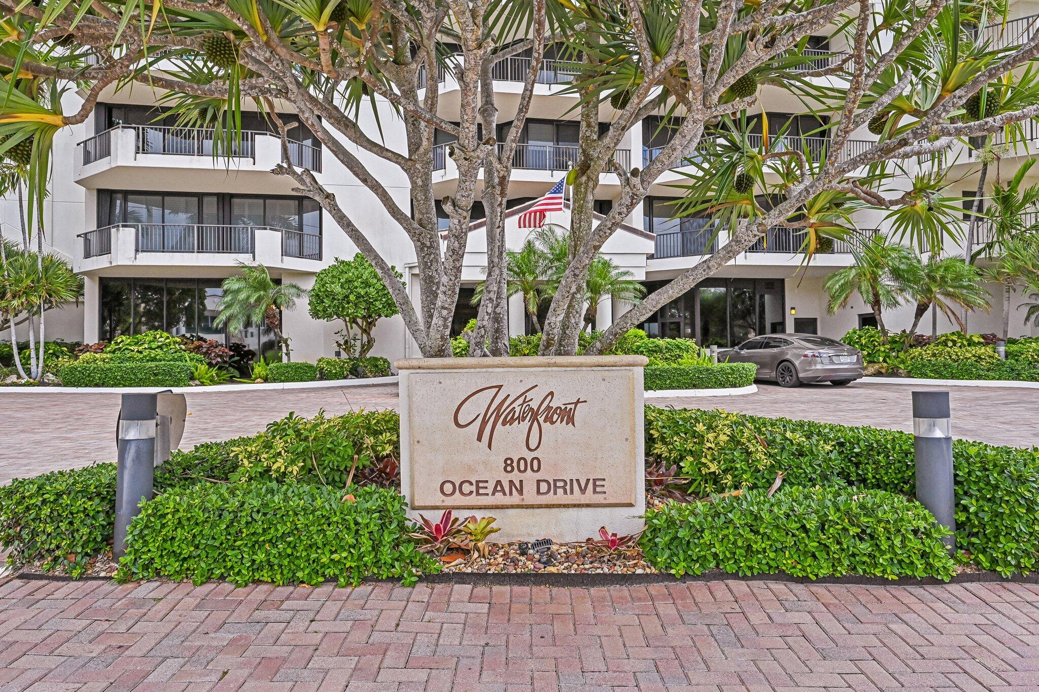 WATERFRONT ON THE OCEAN AT JUNO BEACH CO - Residential