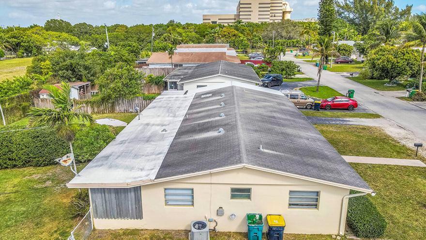 GOLD COAST TWIN VILLAS WEST - Residential Income