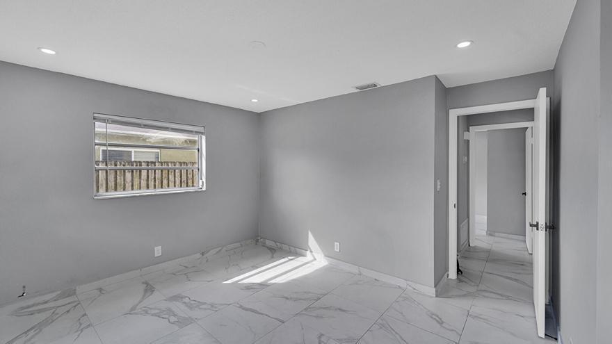 GOLD COAST TWIN VILLAS WEST - Residential Income