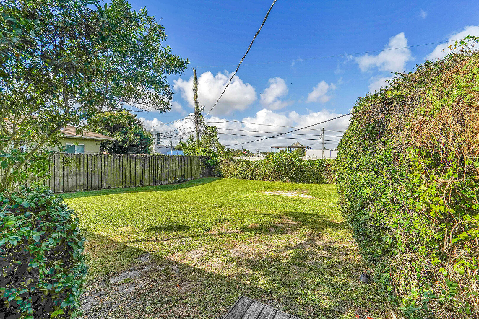 GOLD COAST TWIN VILLAS WEST - Residential Income