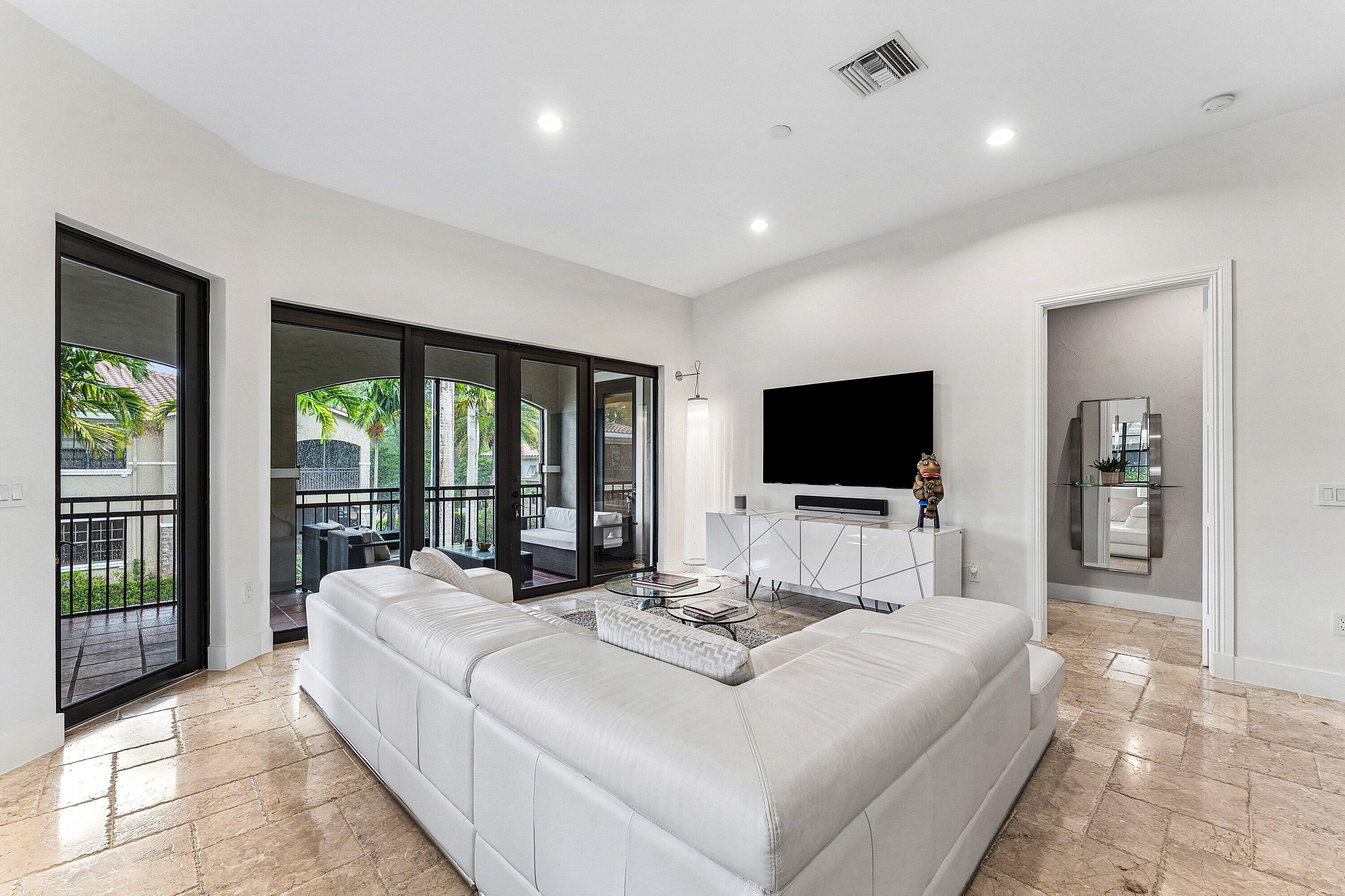 PARKLAND GOLF & COUNTRY CLUB - Residential Lease