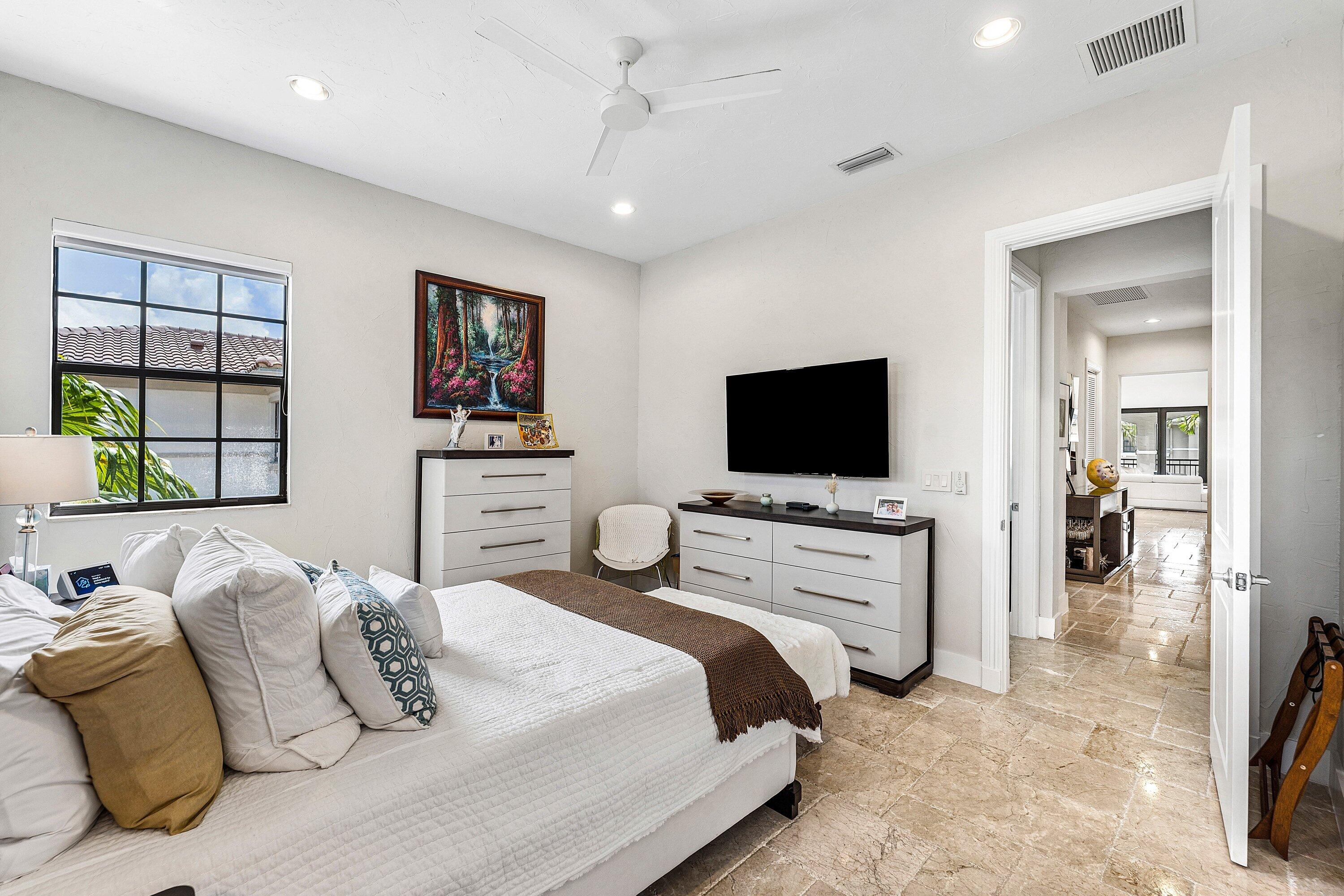 PARKLAND GOLF & COUNTRY CLUB - Residential Lease