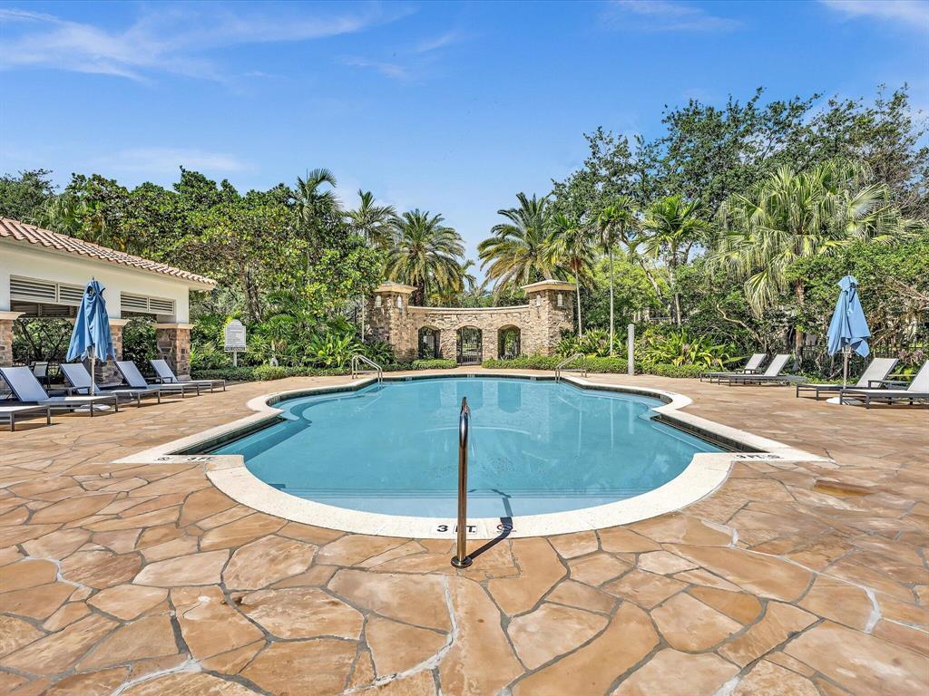 PARKLAND GOLF & COUNTRY CLUB - Residential Lease