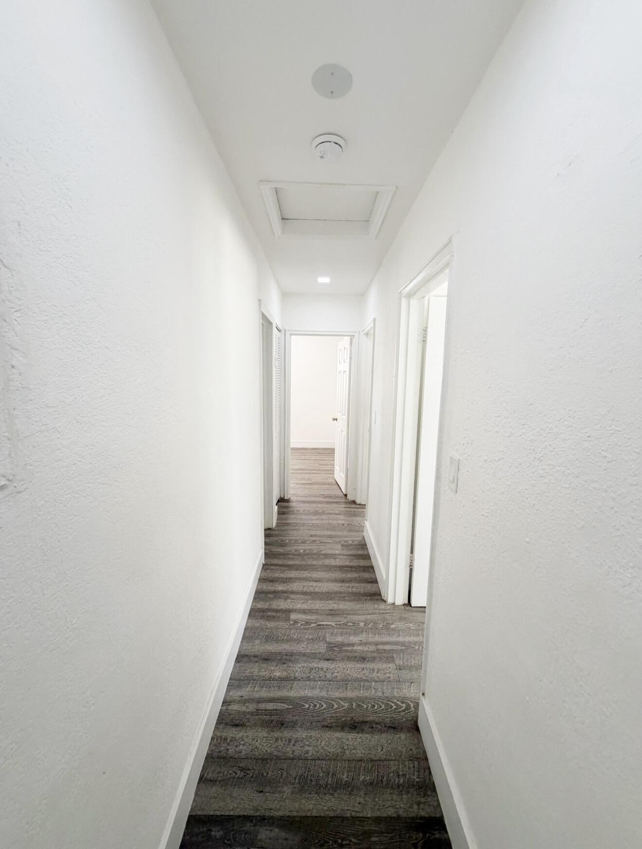 TAYLOR MANOR - Residential Lease