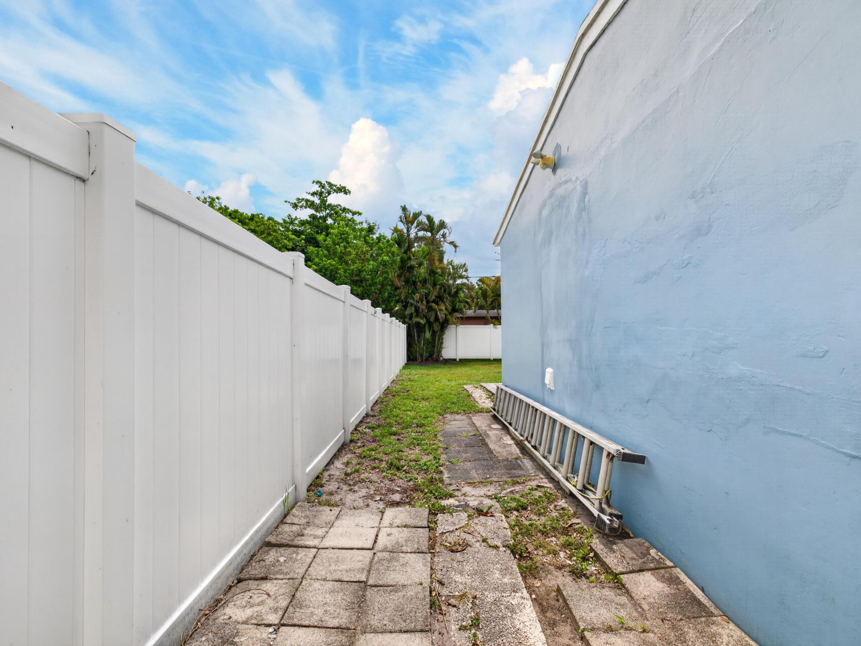 WOODLAND PARK AMD PLAT - Residential