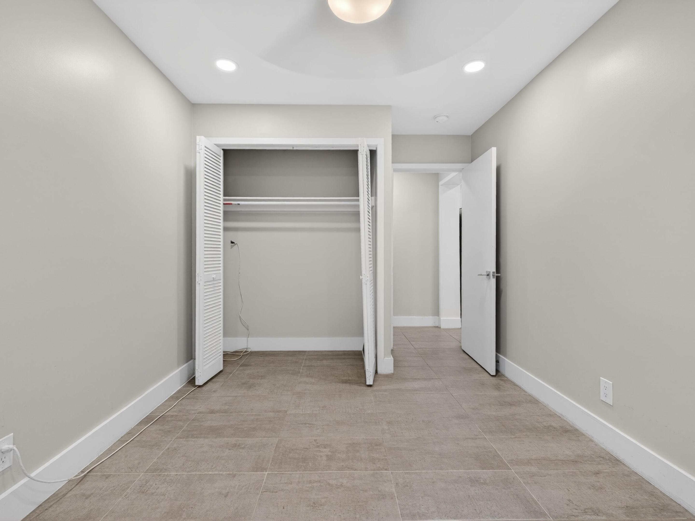 WOODLAND PARK AMD PLAT - Residential
