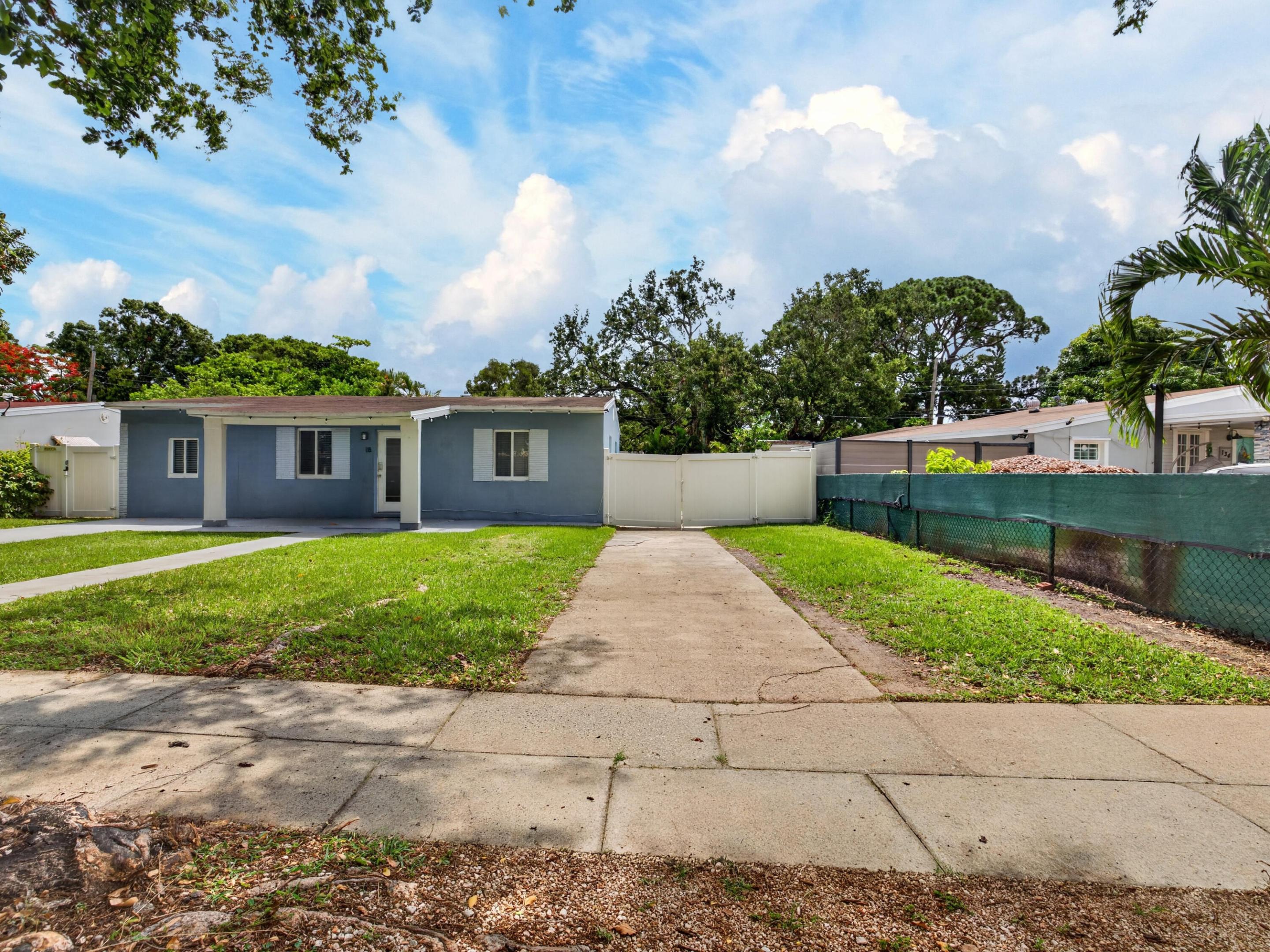 WOODLAND PARK AMD PLAT - Residential
