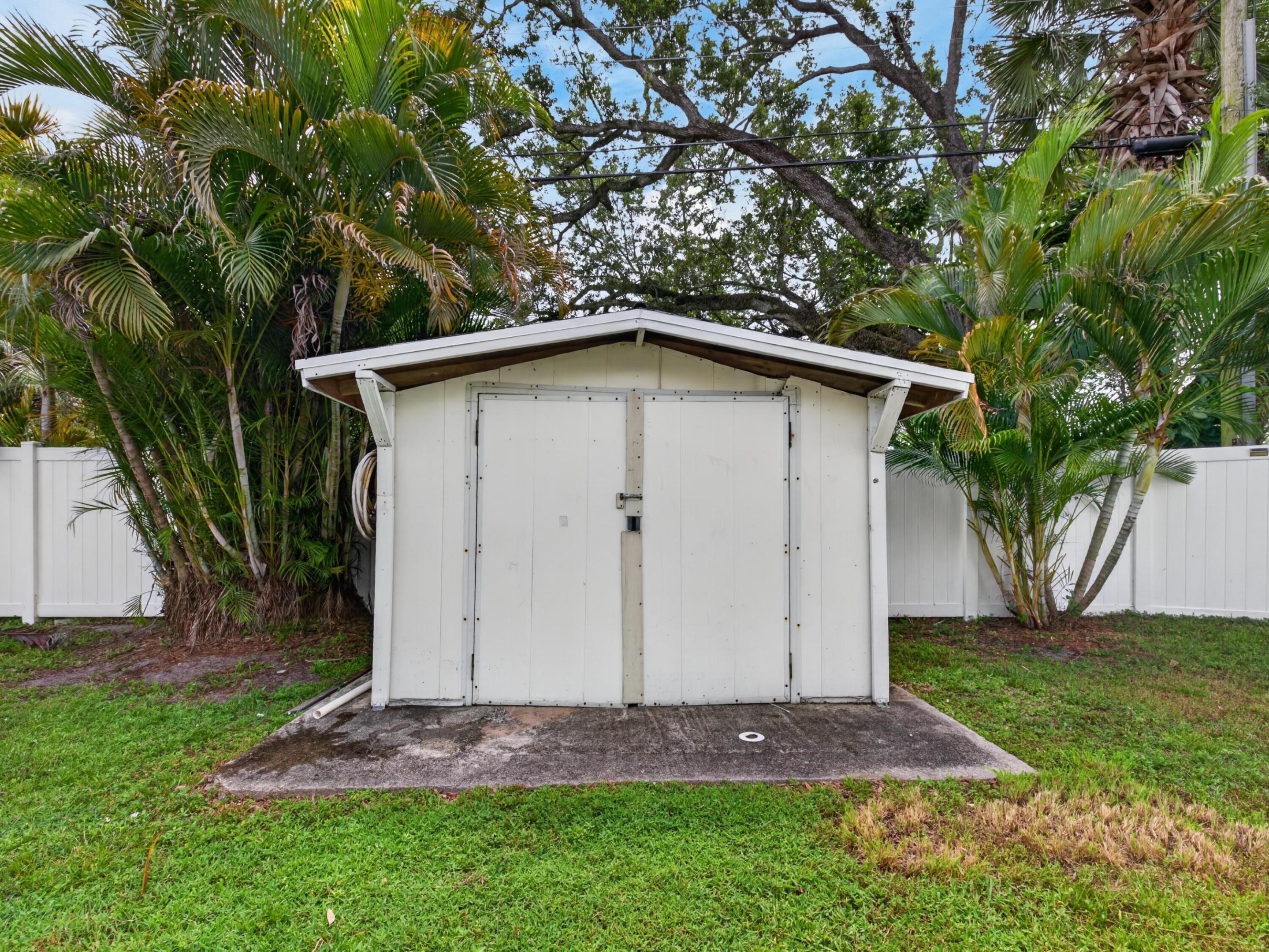 WOODLAND PARK AMD PLAT - Residential
