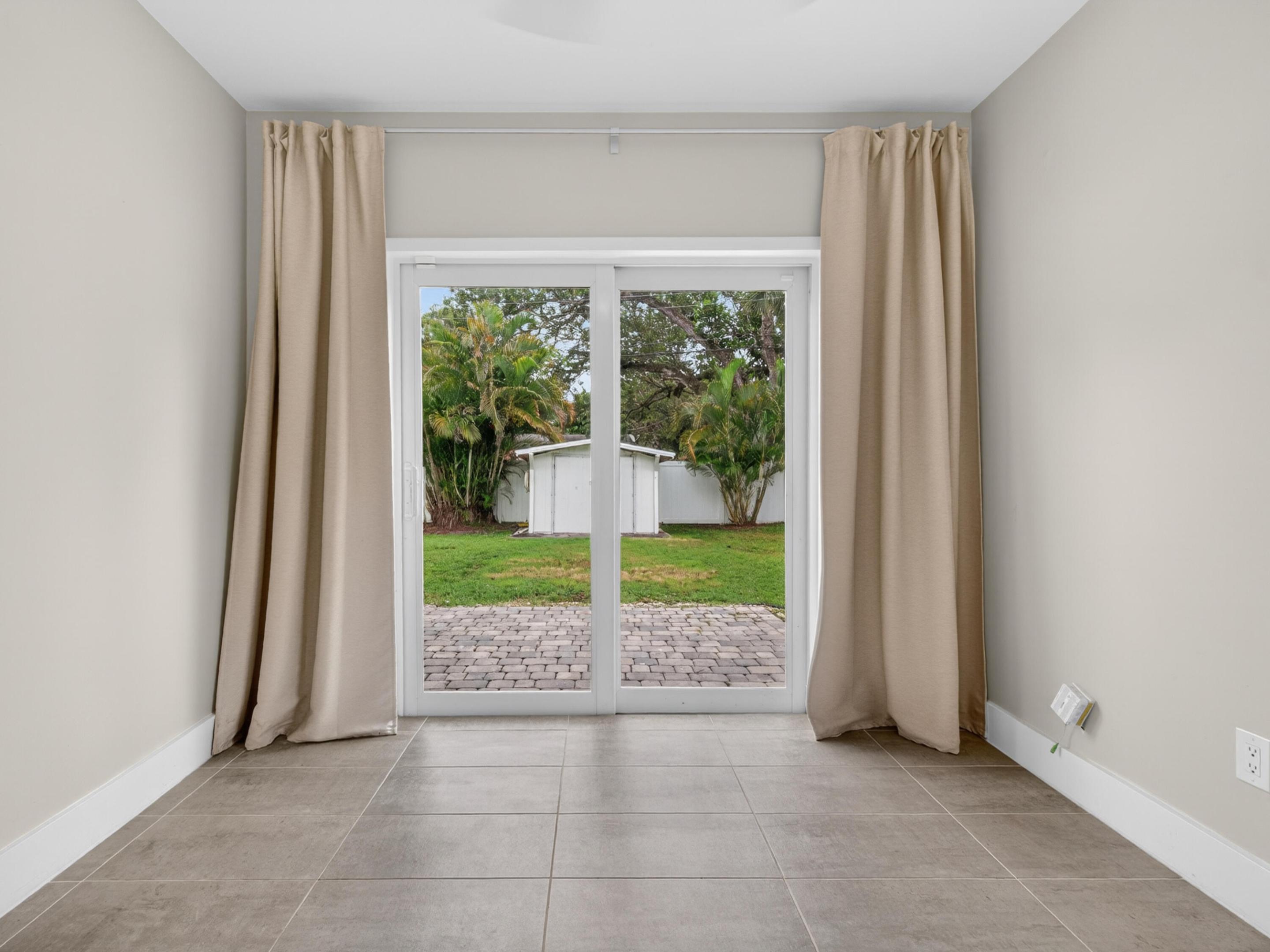 WOODLAND PARK AMD PLAT - Residential