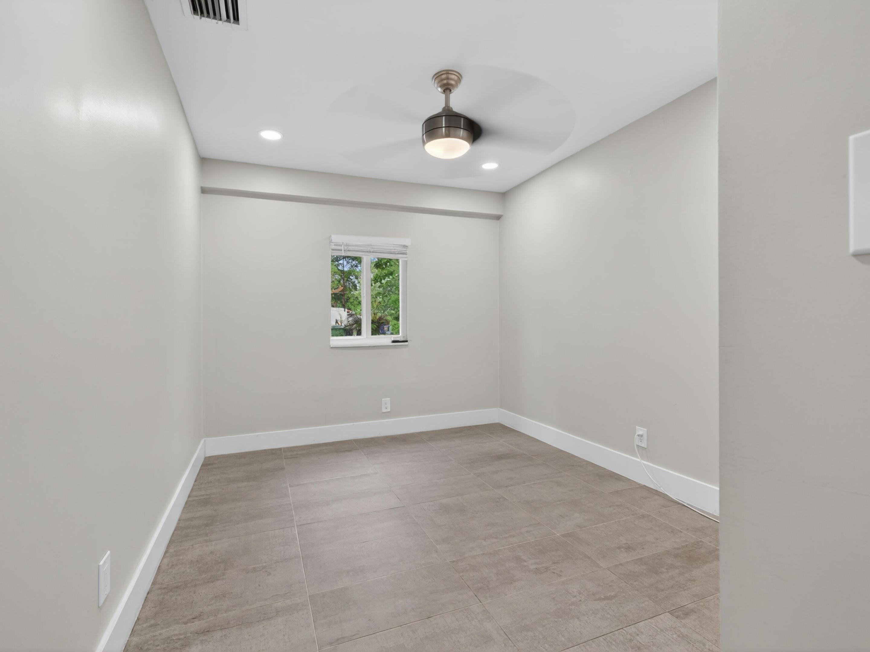 WOODLAND PARK AMD PLAT - Residential