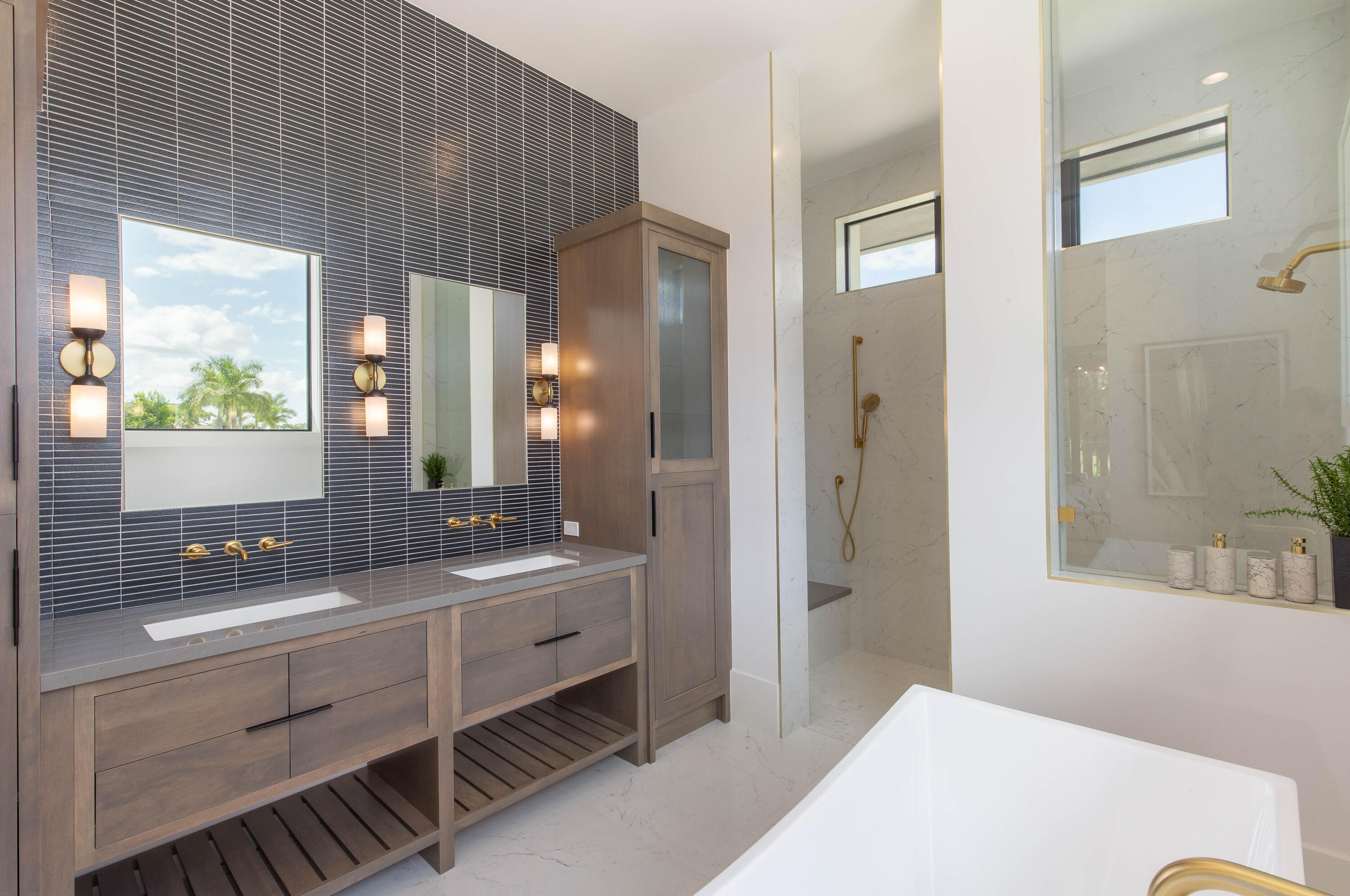 BLUE CYPRESS REPL AT PALM BEACH POLO & COUNTRY CLU - Residential