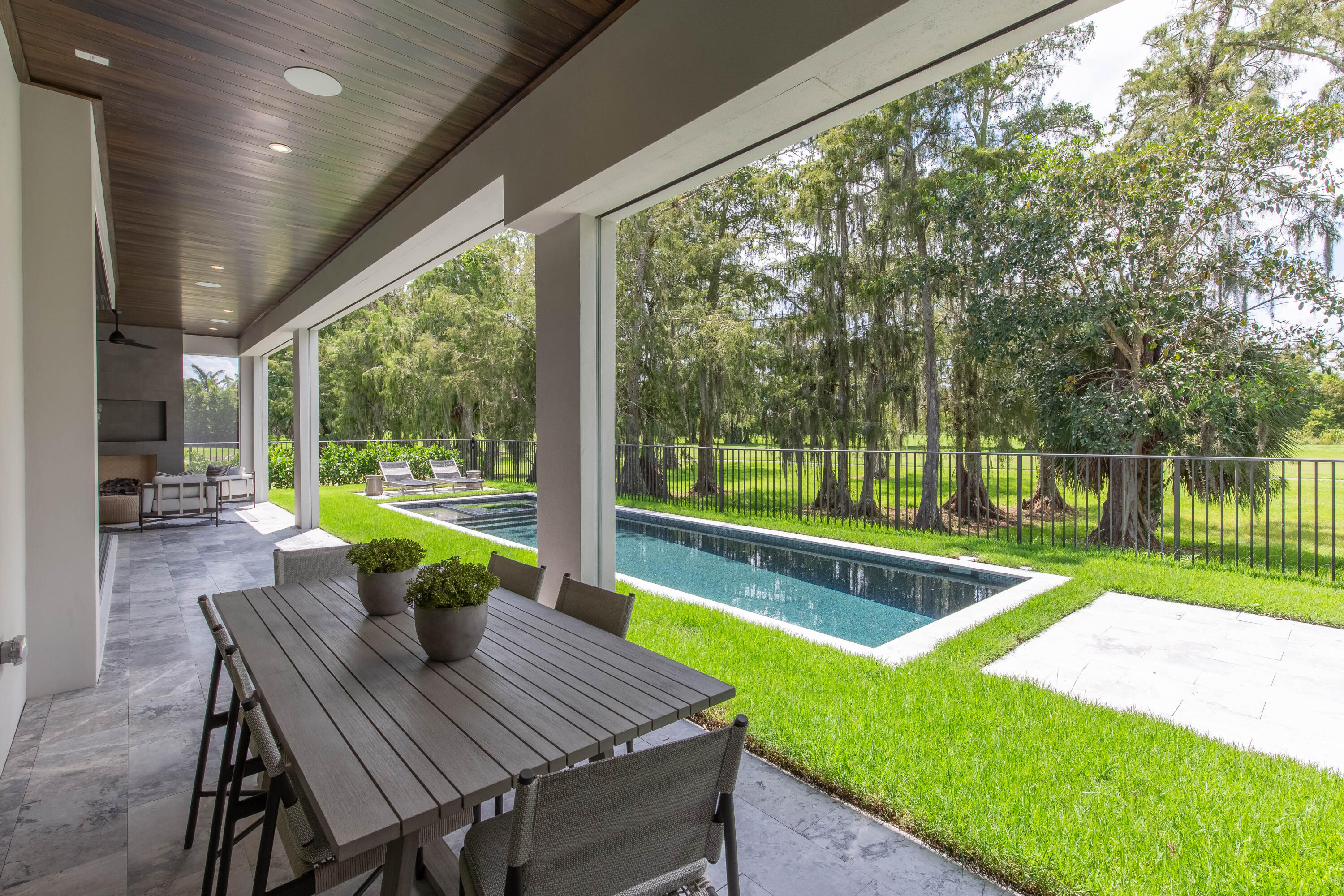 BLUE CYPRESS REPL AT PALM BEACH POLO & COUNTRY CLU - Residential