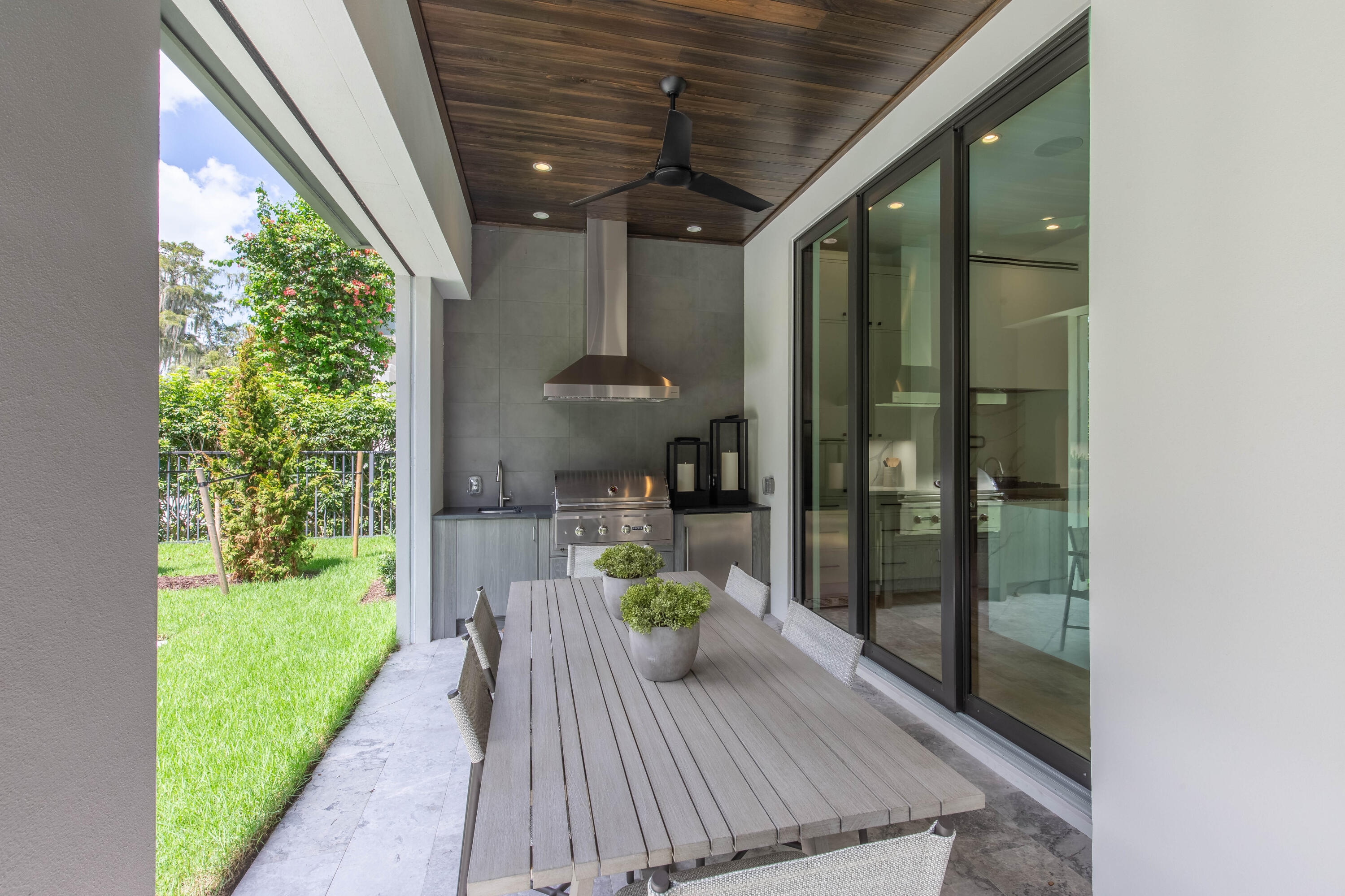 BLUE CYPRESS REPL AT PALM BEACH POLO & COUNTRY CLU - Residential