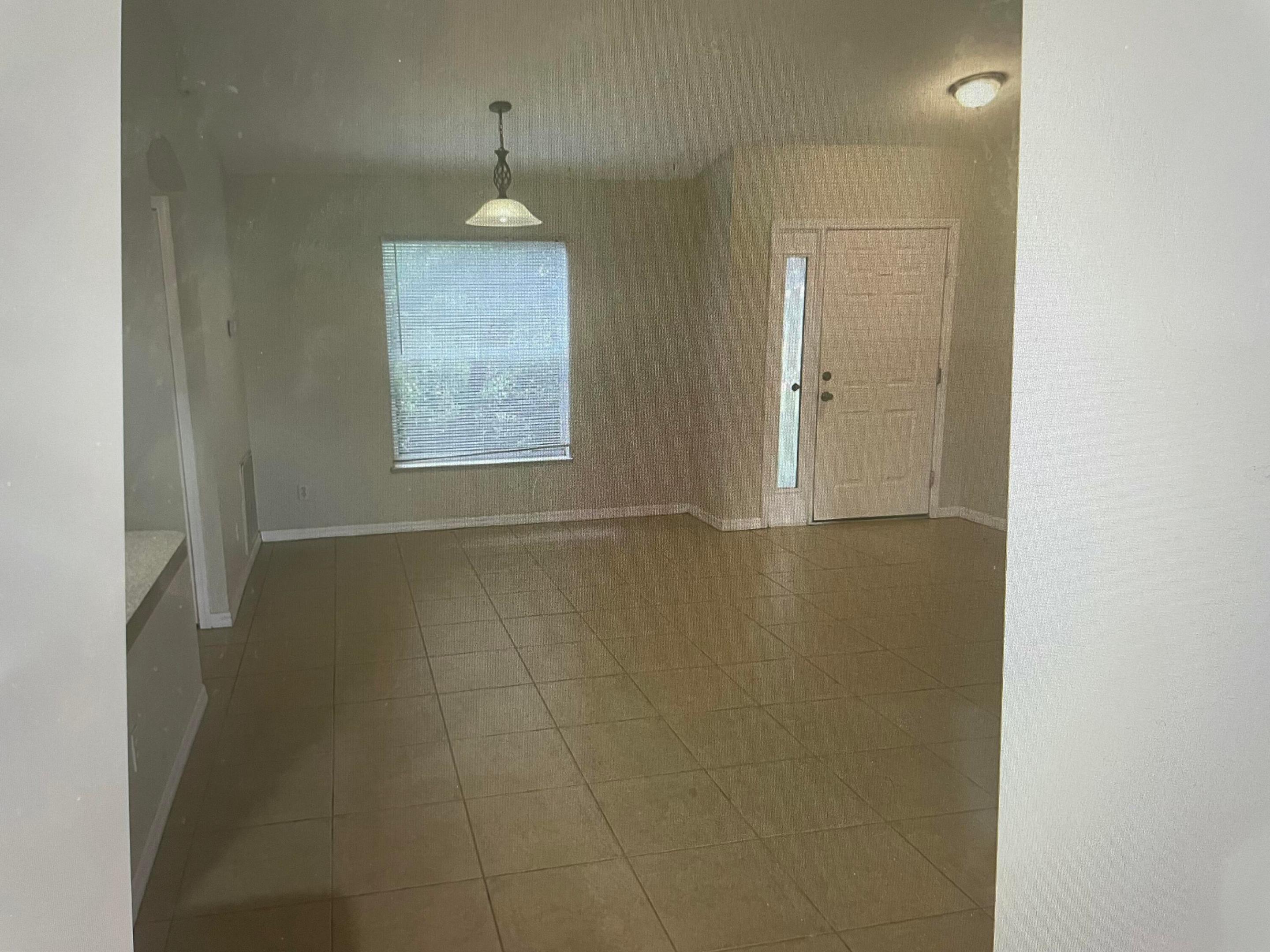 Port Saint Lucie Section 22 - Residential Lease