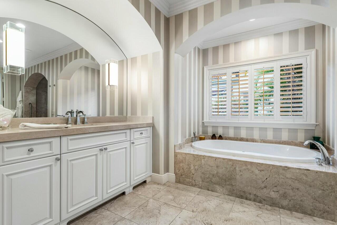 FRENCHMANS CREEK PAR B - Residential