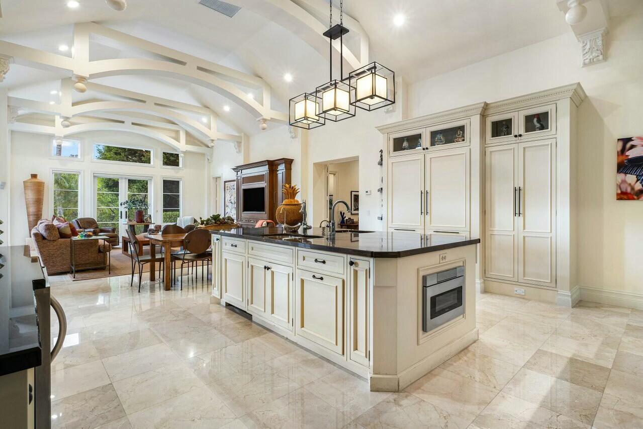 FRENCHMANS CREEK PAR B - Residential