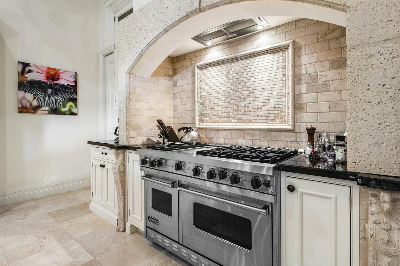 FRENCHMANS CREEK PAR B - Residential