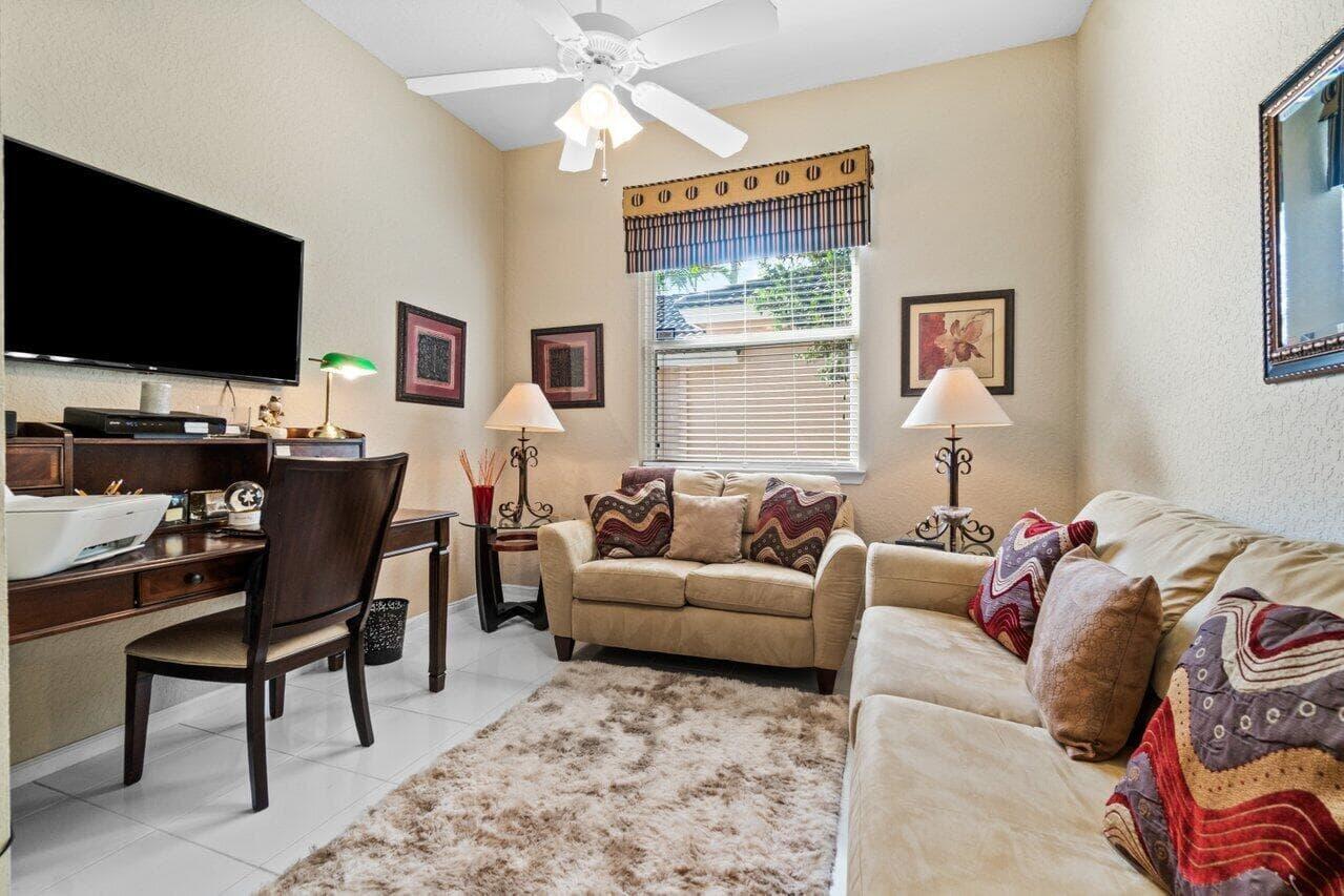 ABERDEEN 18 - Residential Lease