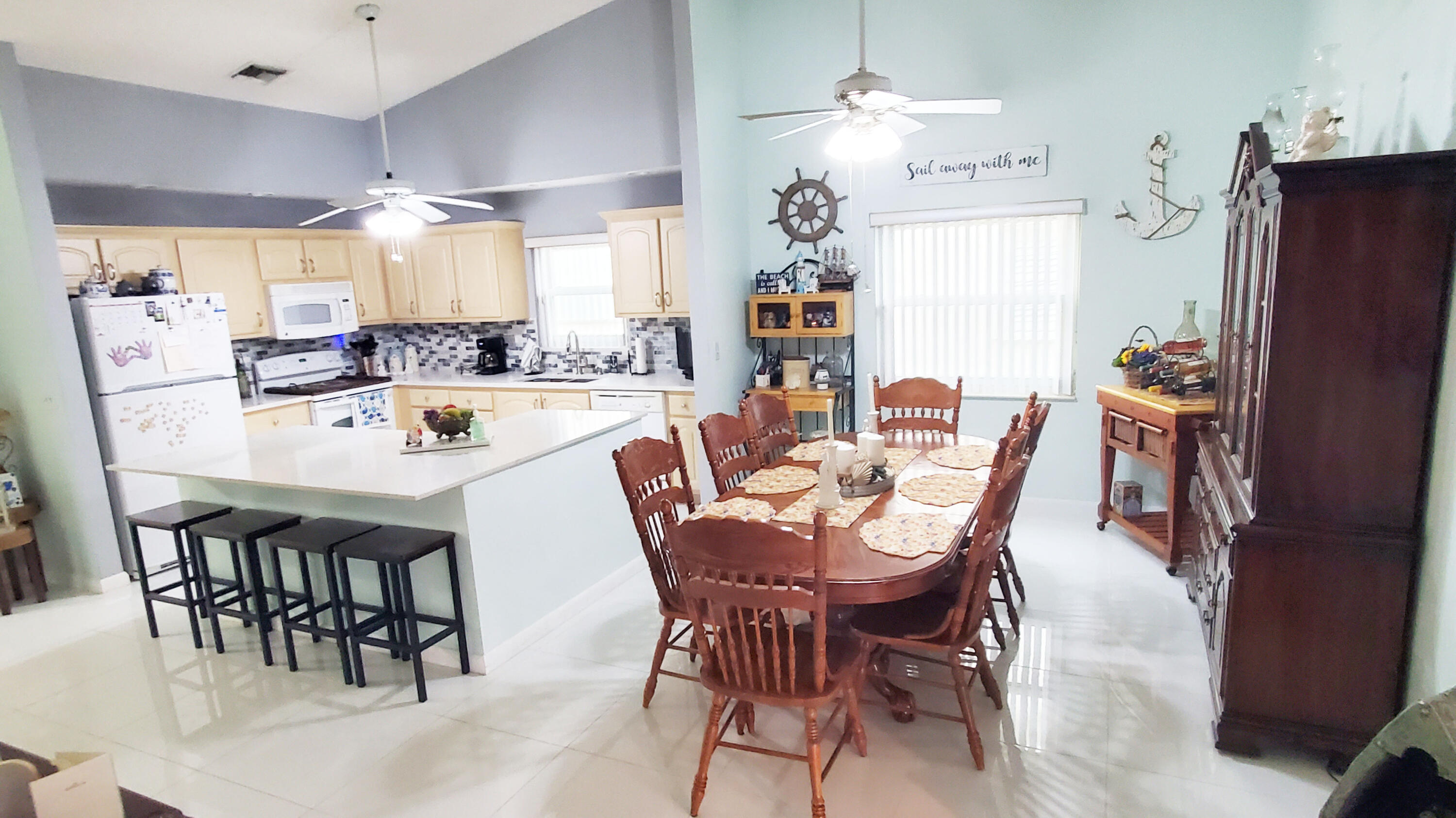 CYPRESS LAKES 9 - Residential
