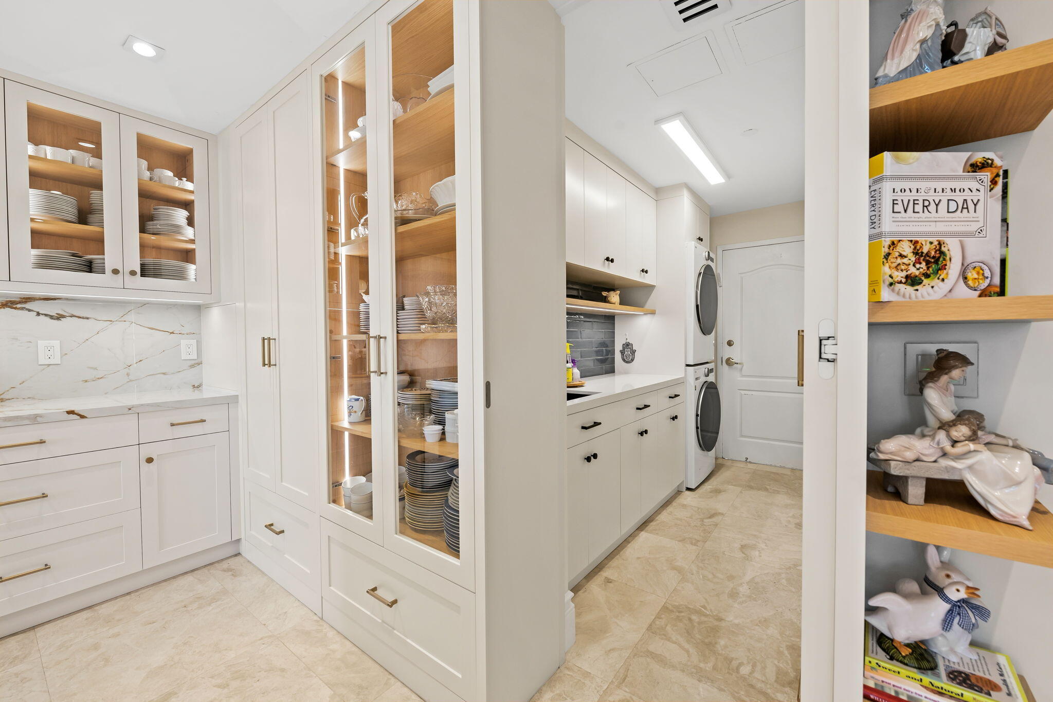 VILLAS OF POSITANO CONDO - Residential