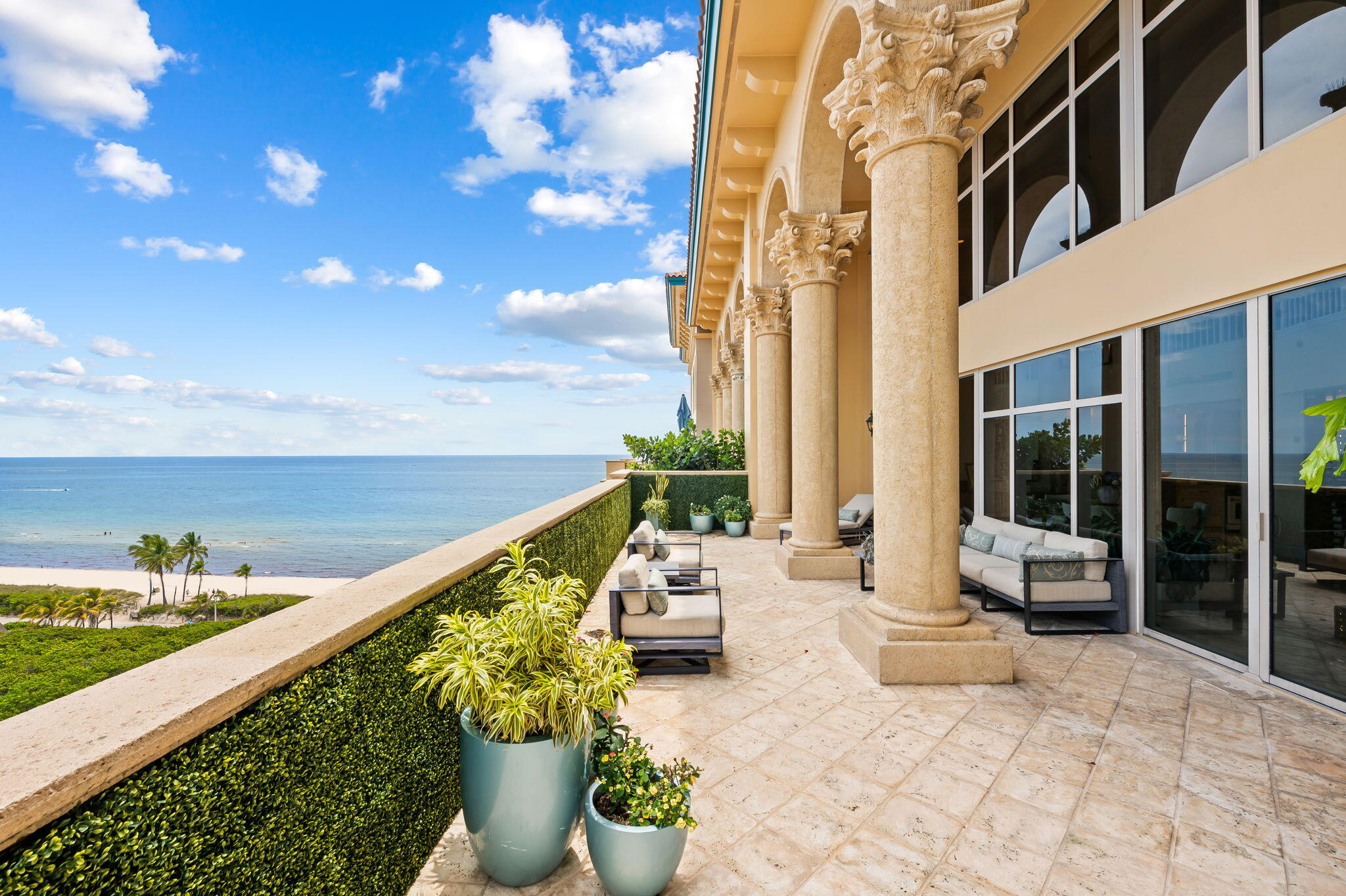 VILLAS OF POSITANO CONDO - Residential