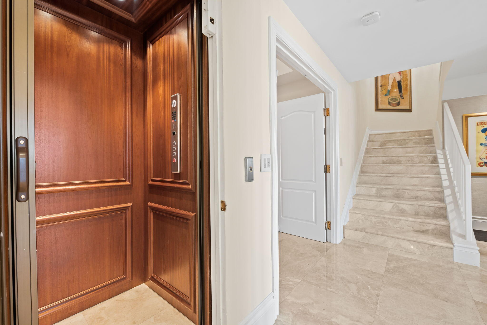 VILLAS OF POSITANO CONDO - Residential
