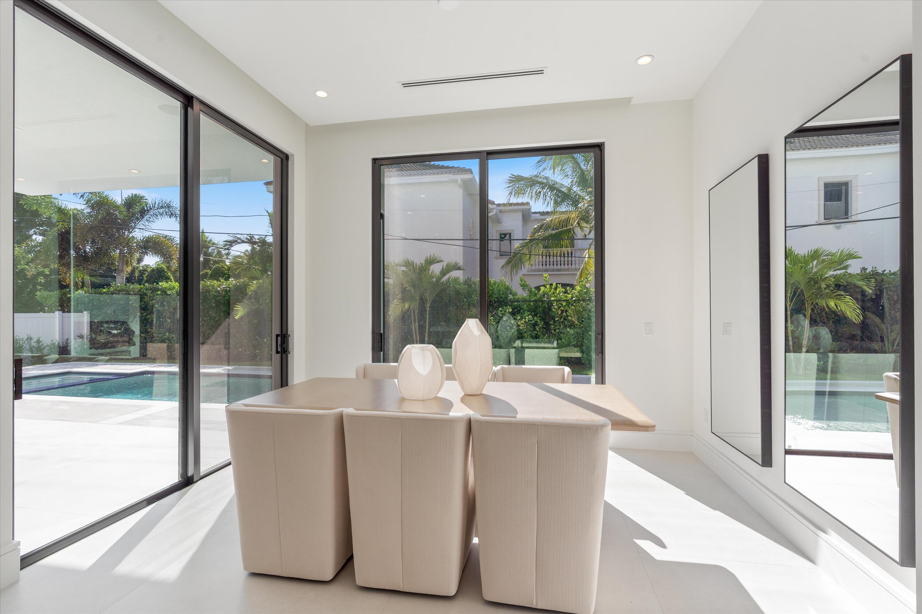 BOCA VILLAS - Residential