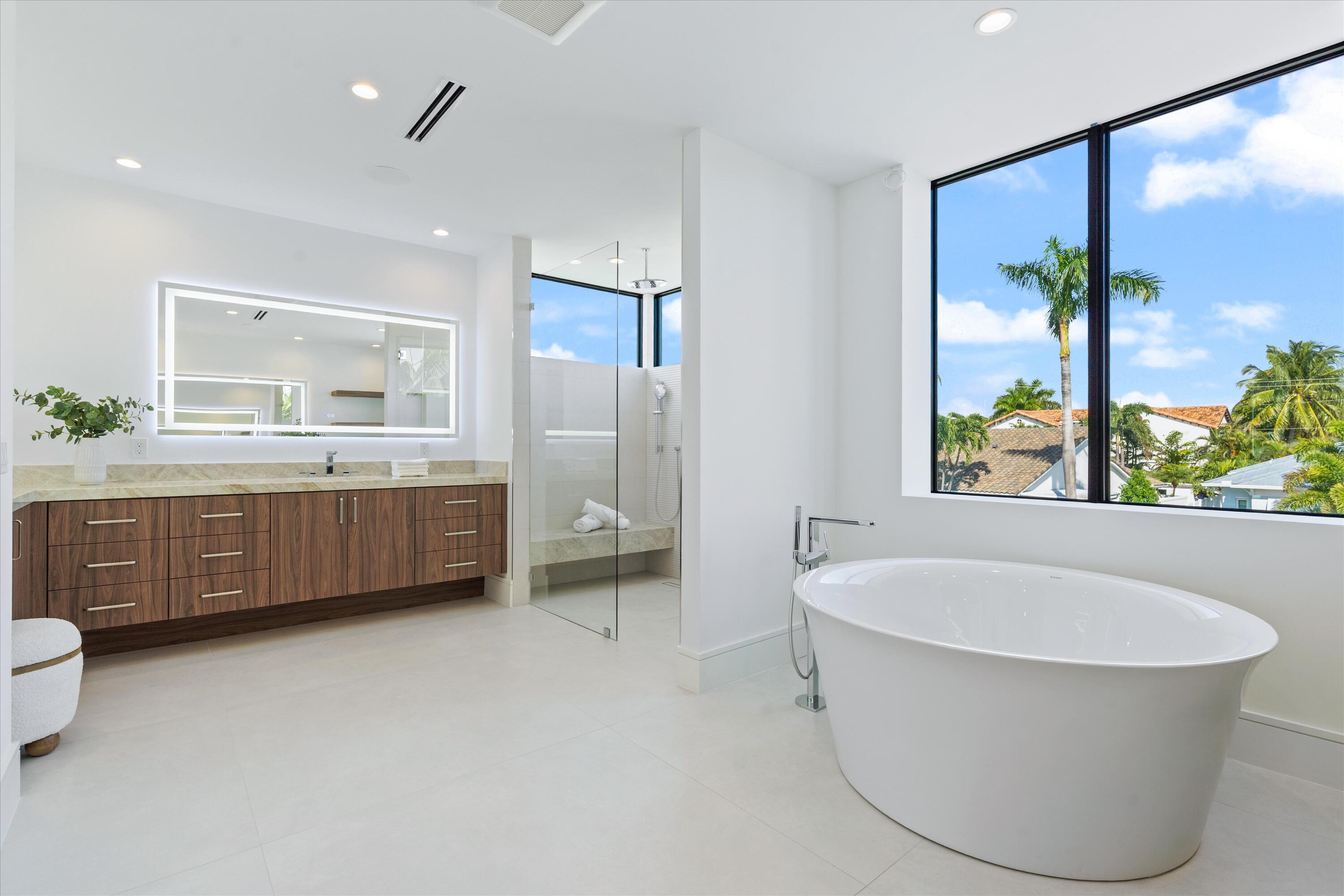 BOCA VILLAS - Residential