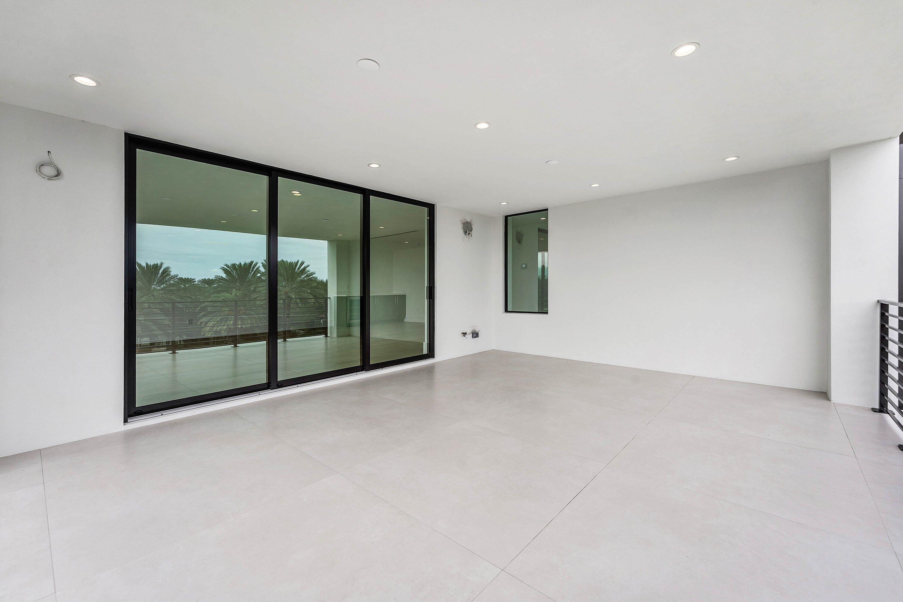 BOCA VILLAS - Residential