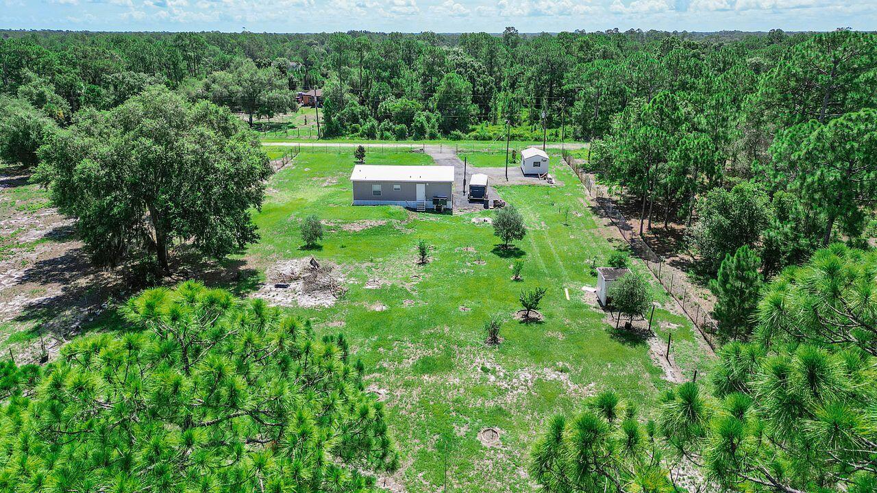 MONTURA RANCH ESTATES 1 ST S/D - Residential