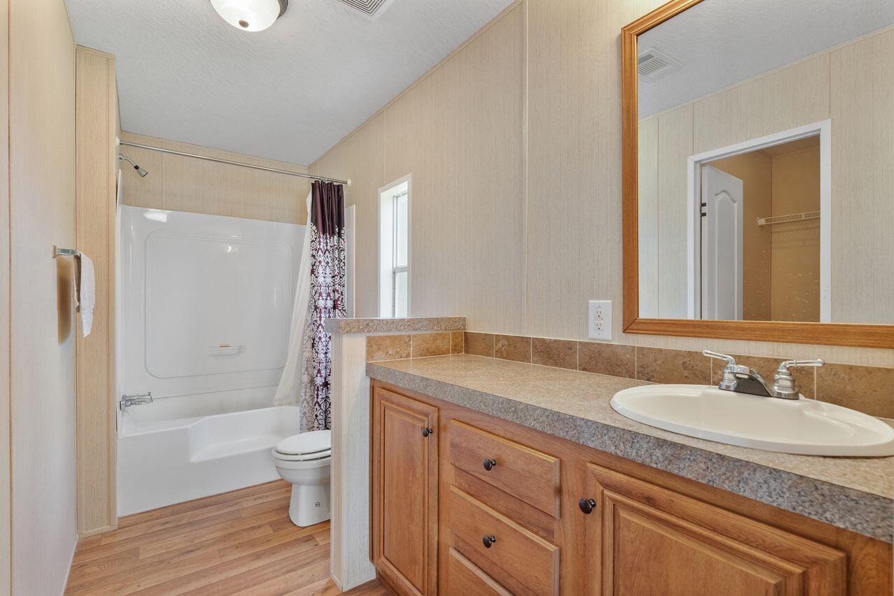 MONTURA RANCH ESTATES 1 ST S/D - Residential