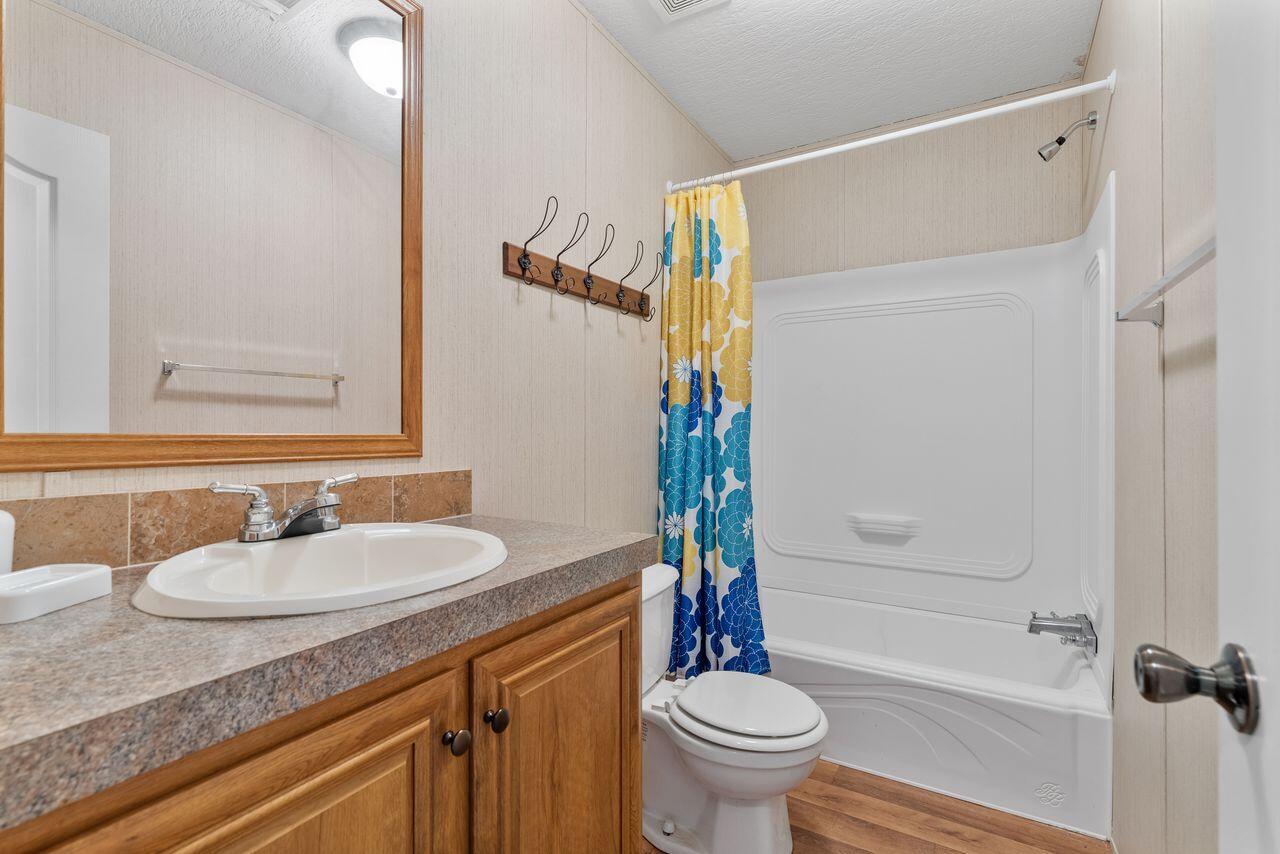 MONTURA RANCH ESTATES 1 ST S/D - Residential