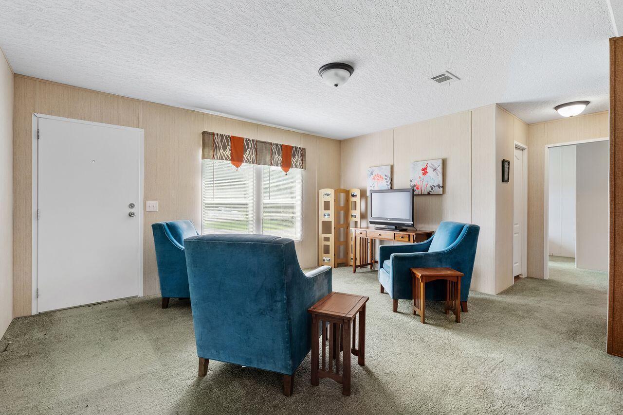 MONTURA RANCH ESTATES 1 ST S/D - Residential