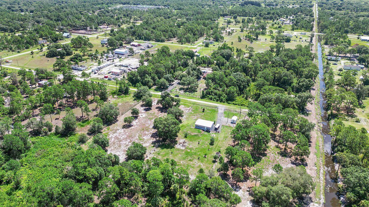 MONTURA RANCH ESTATES 1 ST S/D - Residential