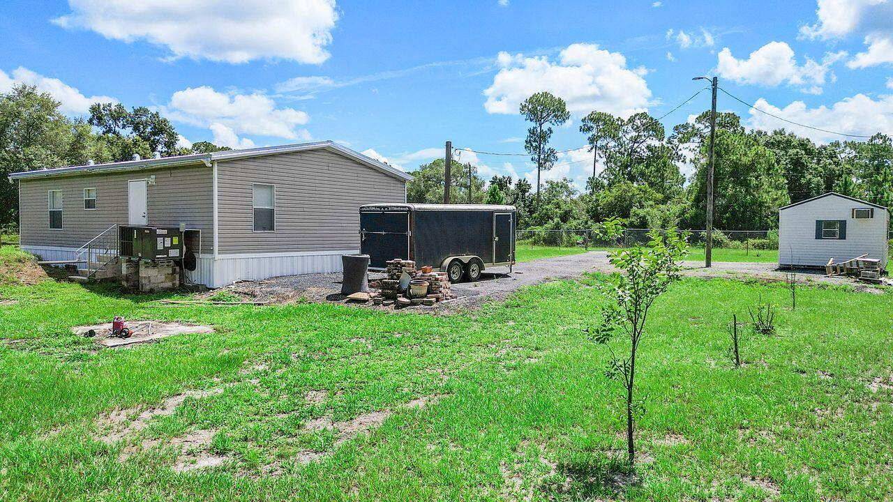MONTURA RANCH ESTATES 1 ST S/D - Residential