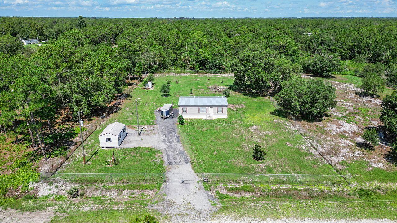 MONTURA RANCH ESTATES 1 ST S/D - Residential