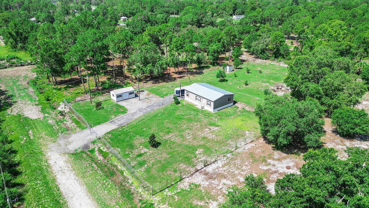 MONTURA RANCH ESTATES 1 ST S/D - Residential