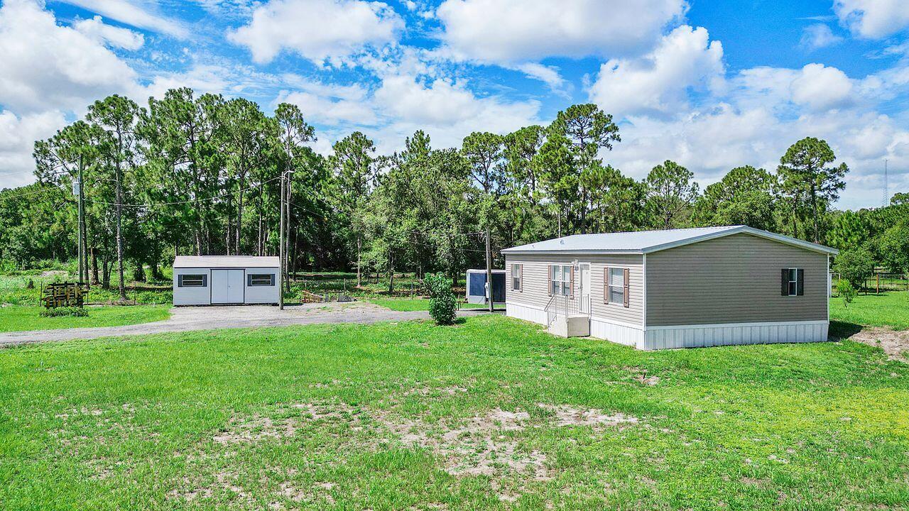 MONTURA RANCH ESTATES 1 ST S/D - Residential