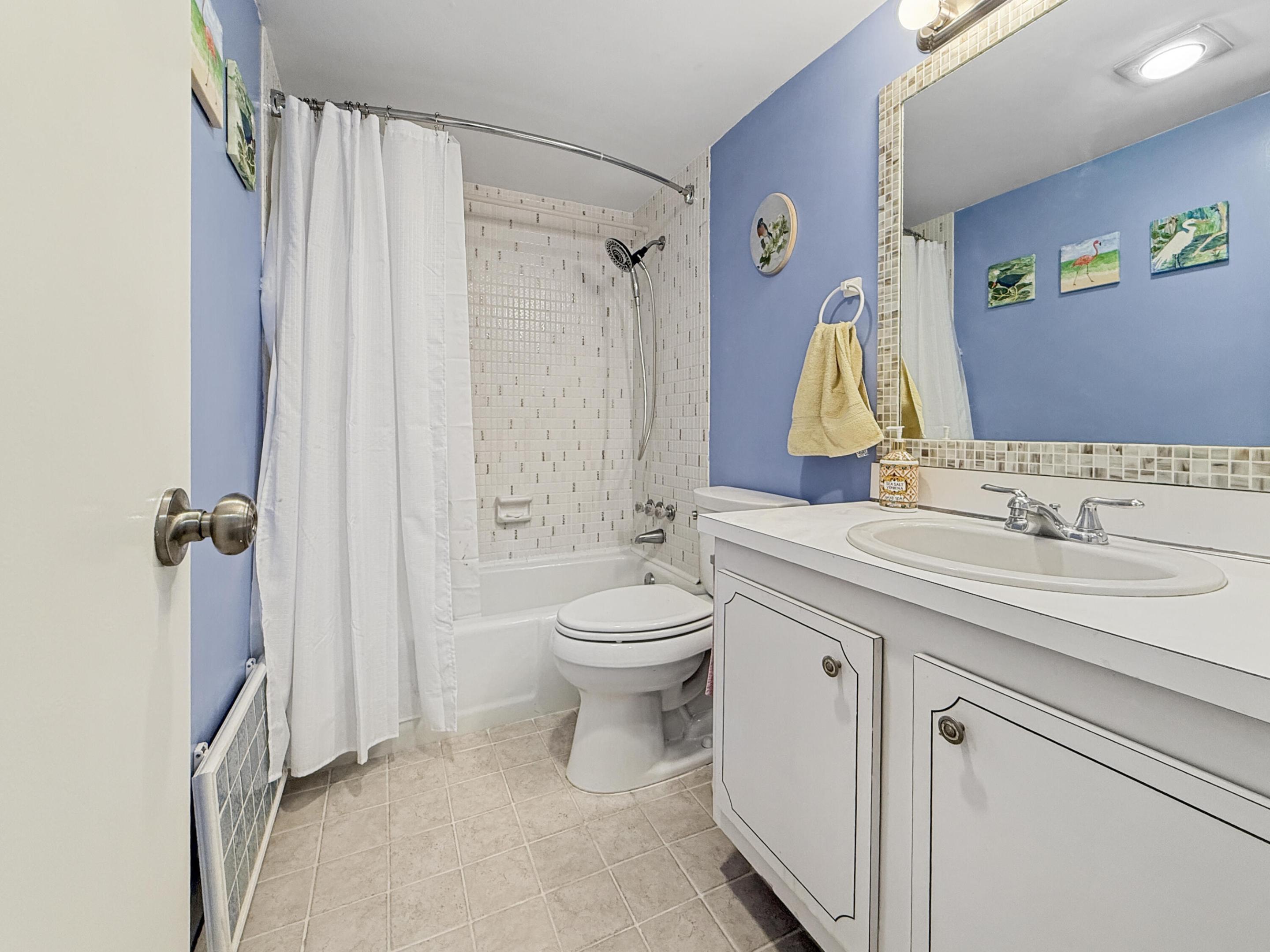 DEERFIELD PINES CONDO - Residential