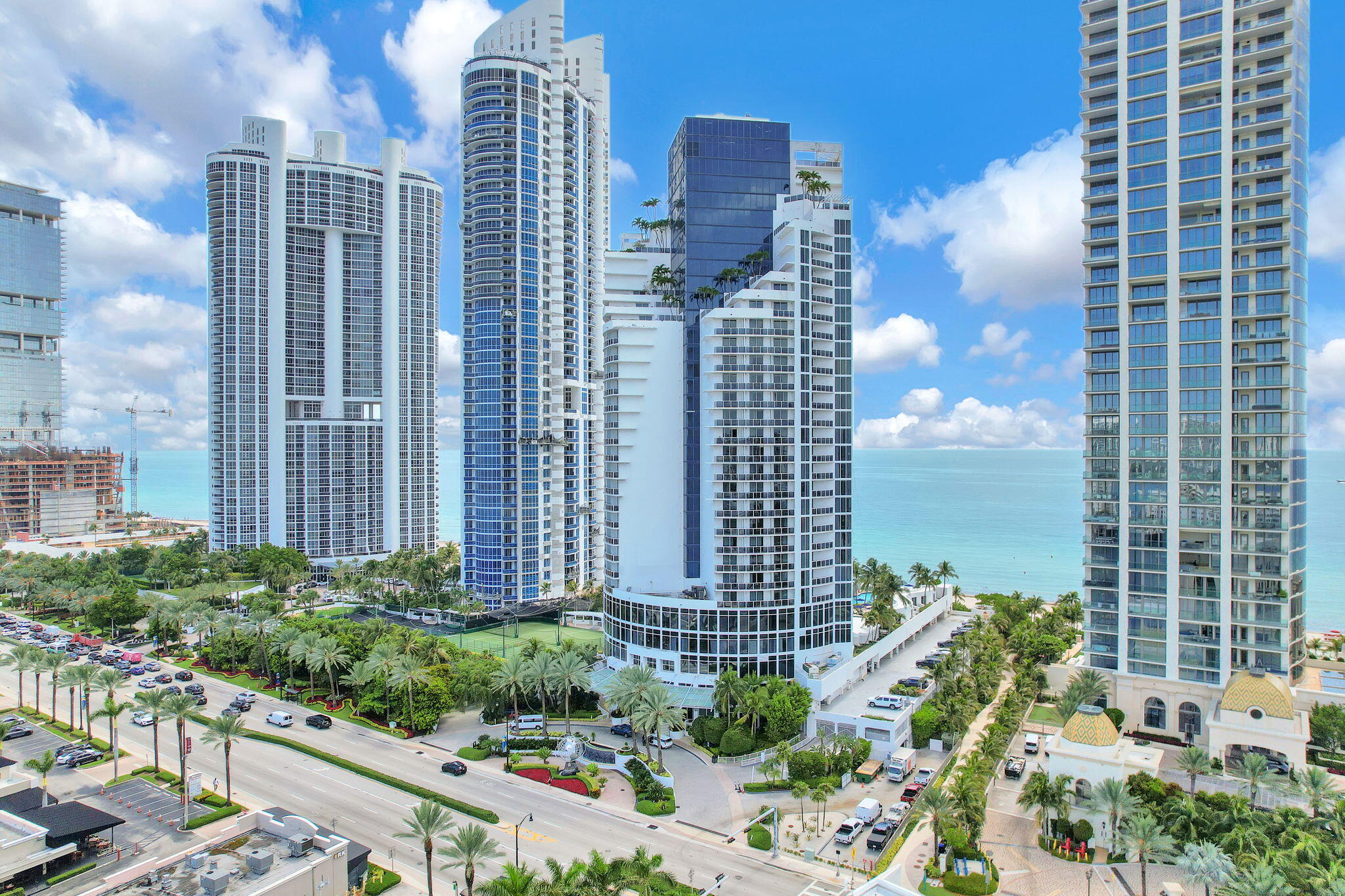 TRUMP INTERNATIONAL SONESTA - Residential