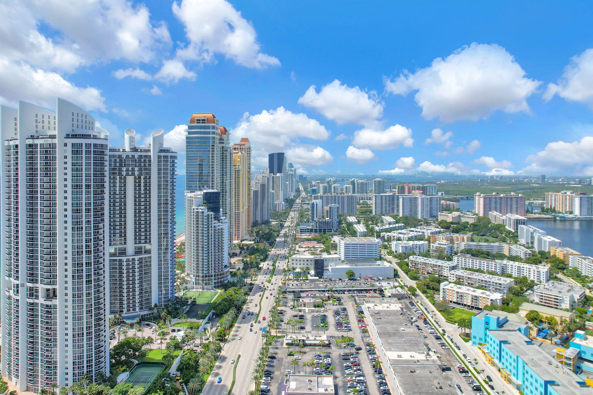 TRUMP INTERNATIONAL SONESTA - Residential