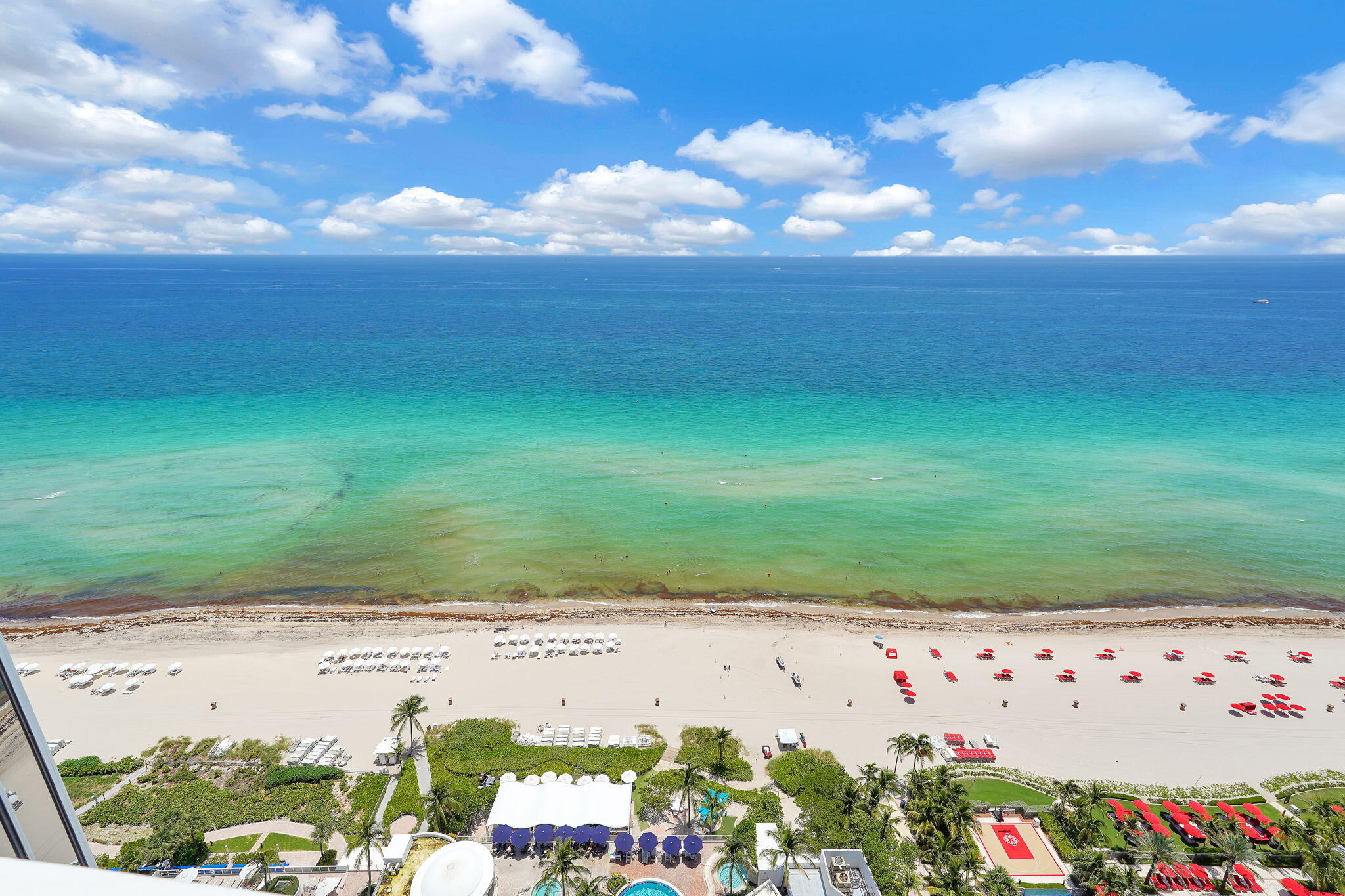 TRUMP INTERNATIONAL SONESTA - Residential