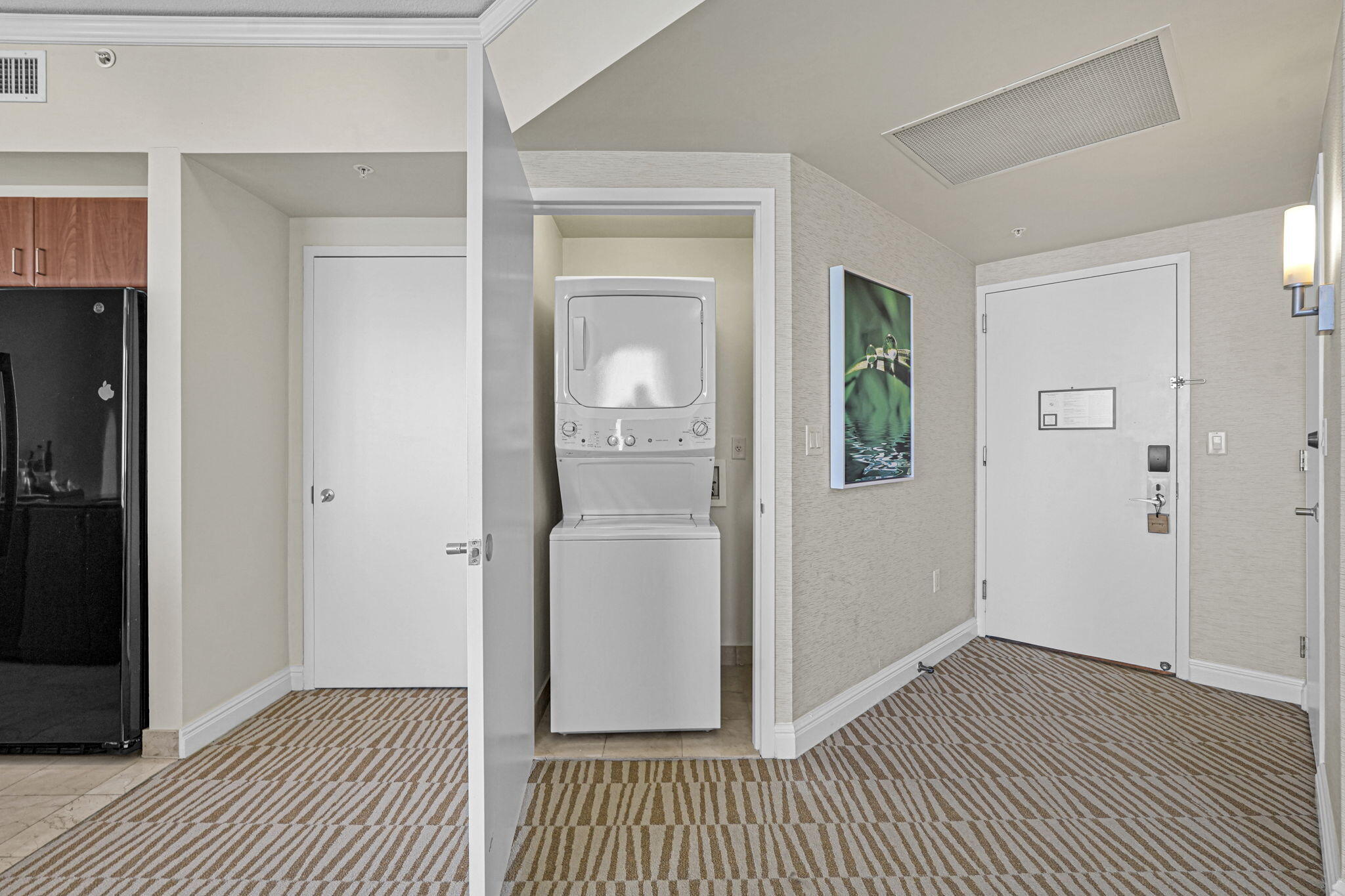 TRUMP INTERNATIONAL SONESTA - Residential