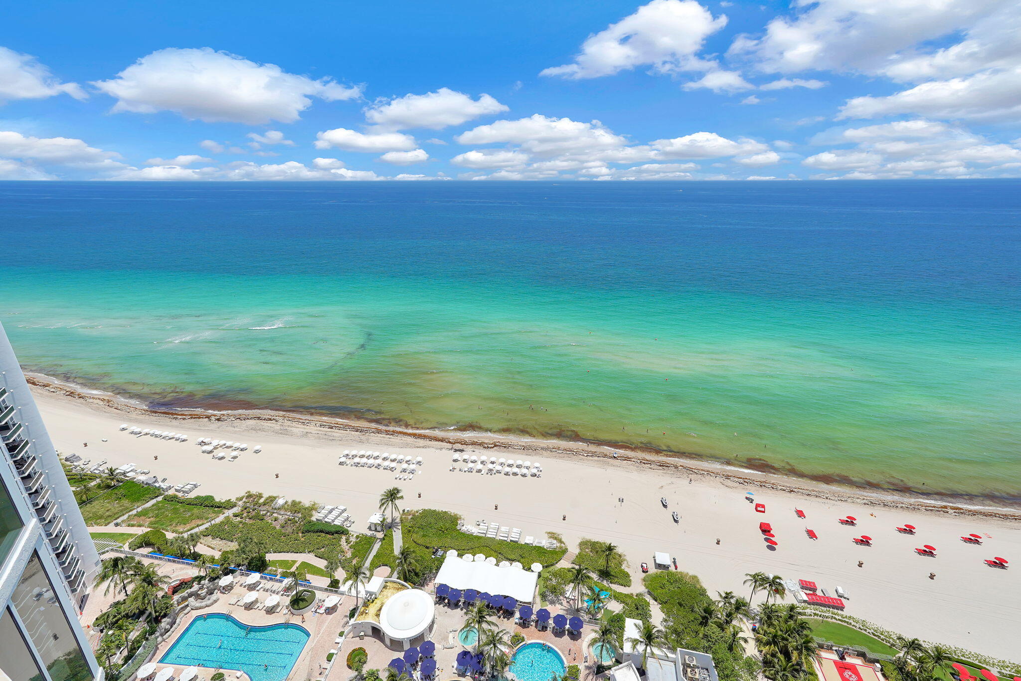 TRUMP INTERNATIONAL SONESTA - Residential
