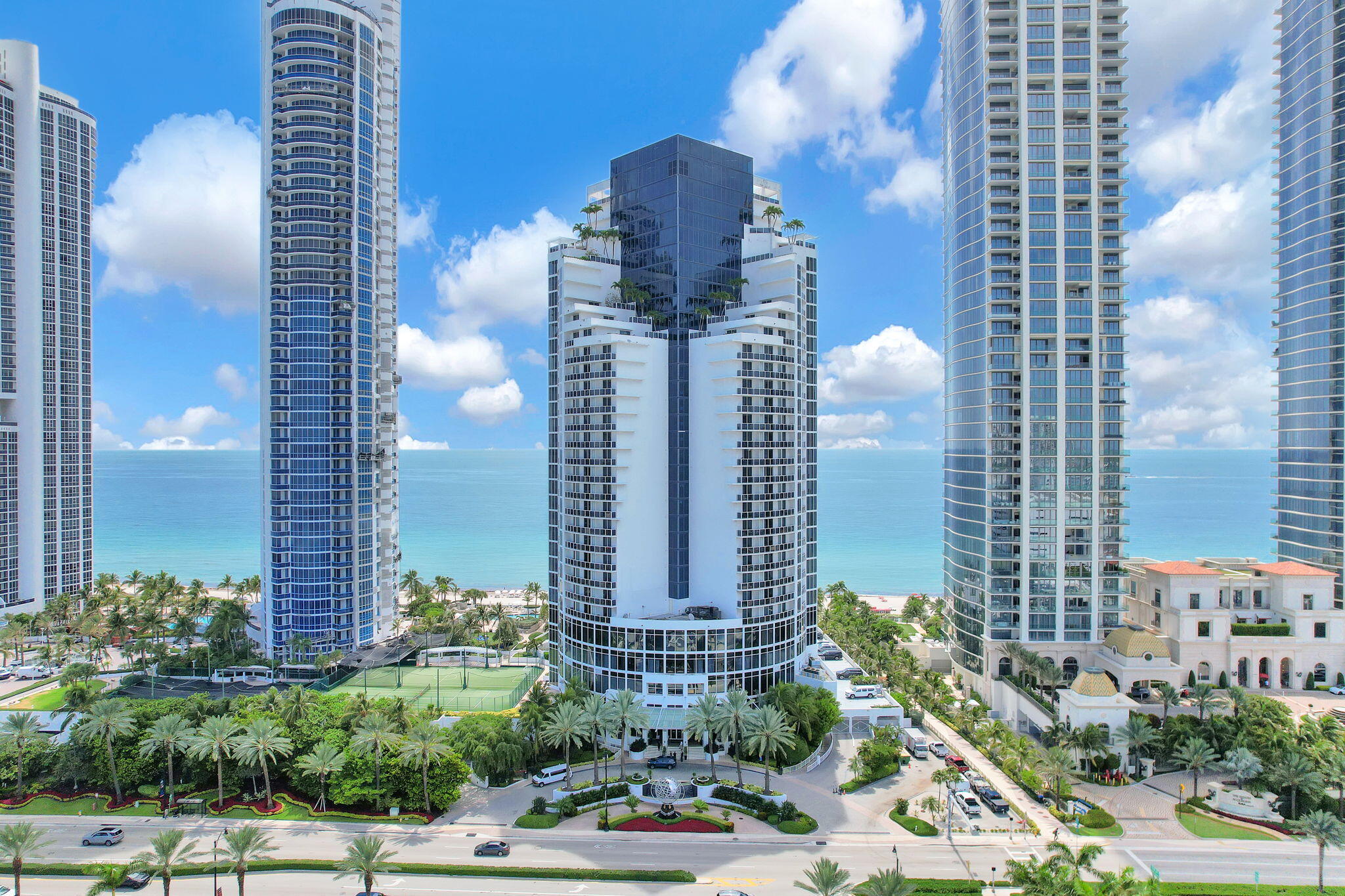 TRUMP INTERNATIONAL SONESTA - Residential